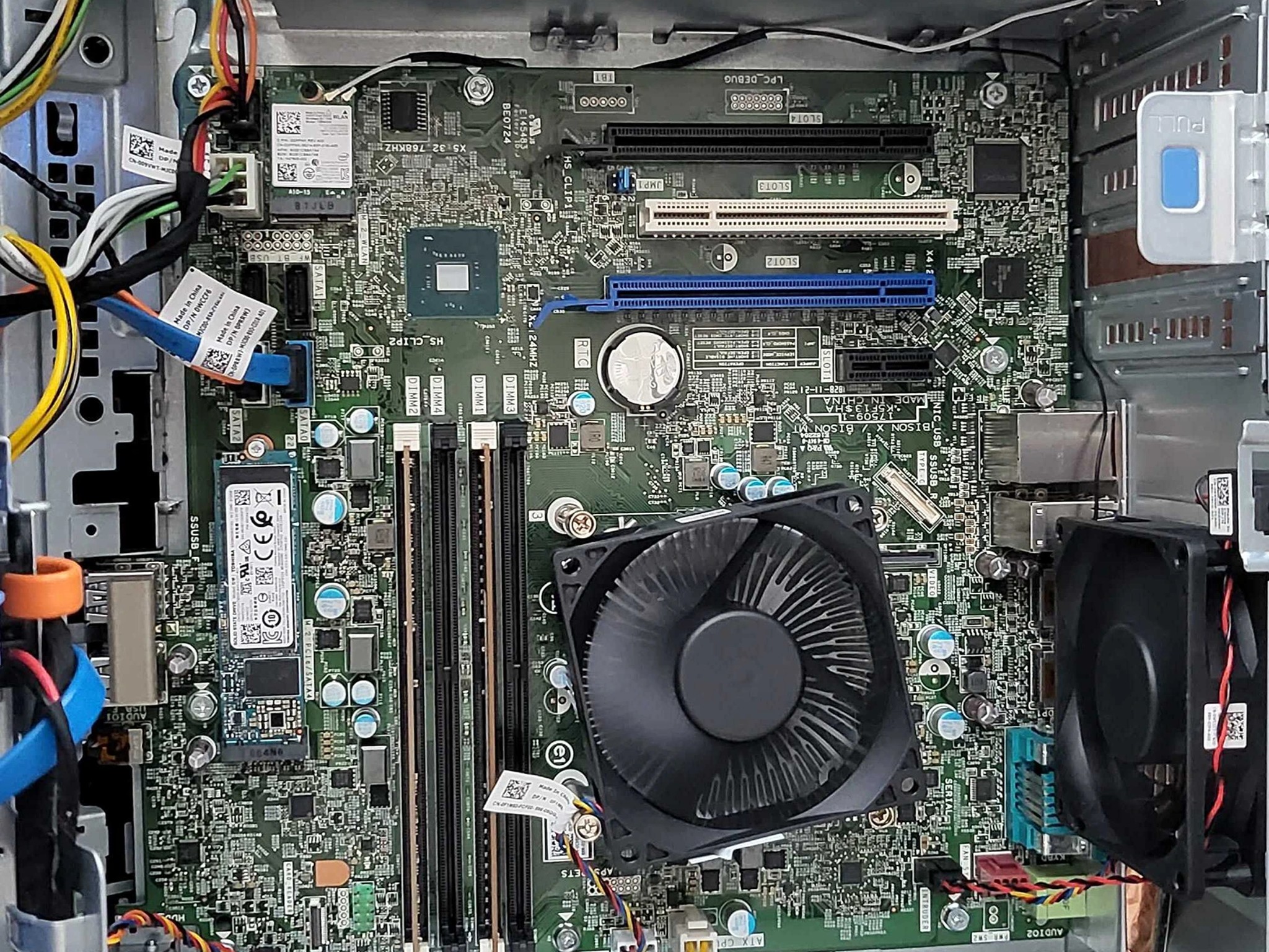 Dell Optiplex 7060 i7-8700 16GB DDR4 512GB m.2 SSD WIFI