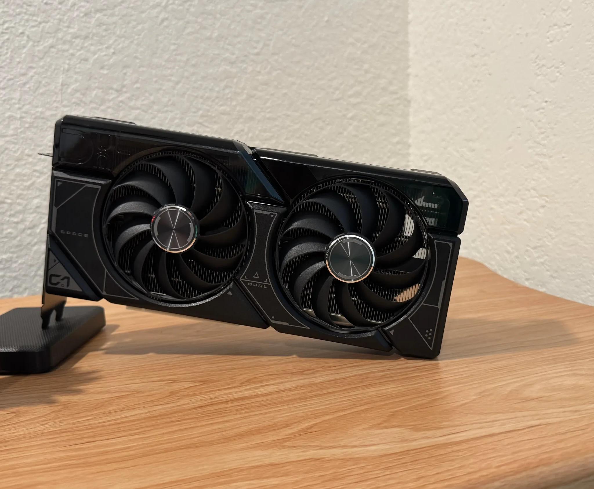 ASUS Dual GeForce RTX 4070 EVO OC Edition 12GB GDDR6X