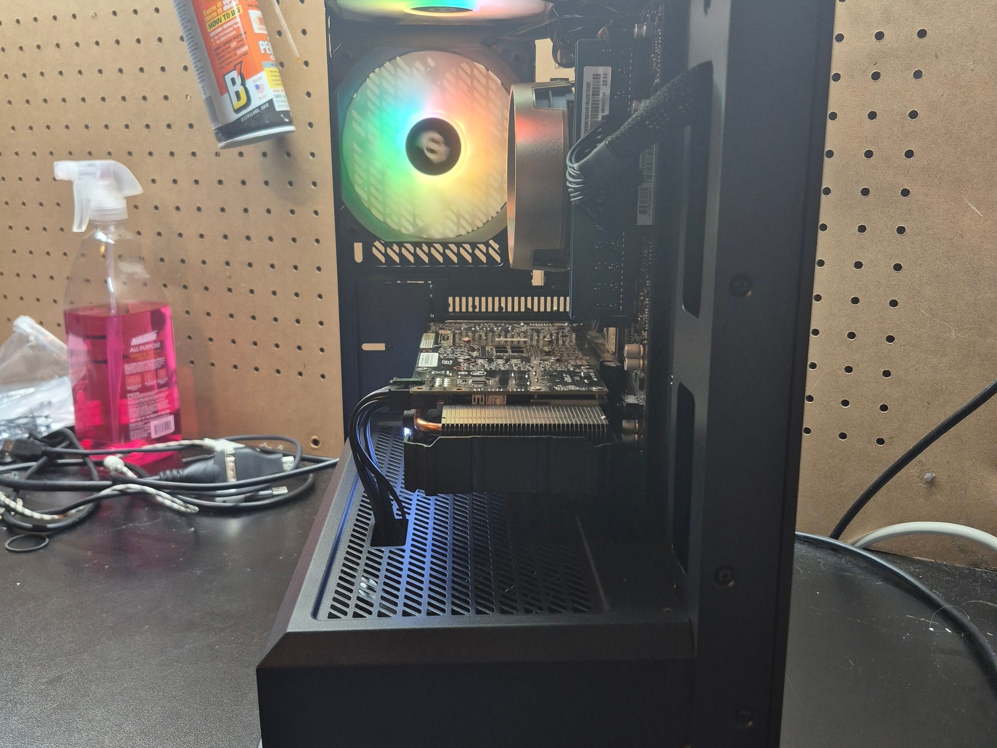 Ryzen 5 1600AF, 16GB 3200MHz DDR4, RTX 2060 SUPER 8GB, 512GB SSD, Win11, RGB, Wifi