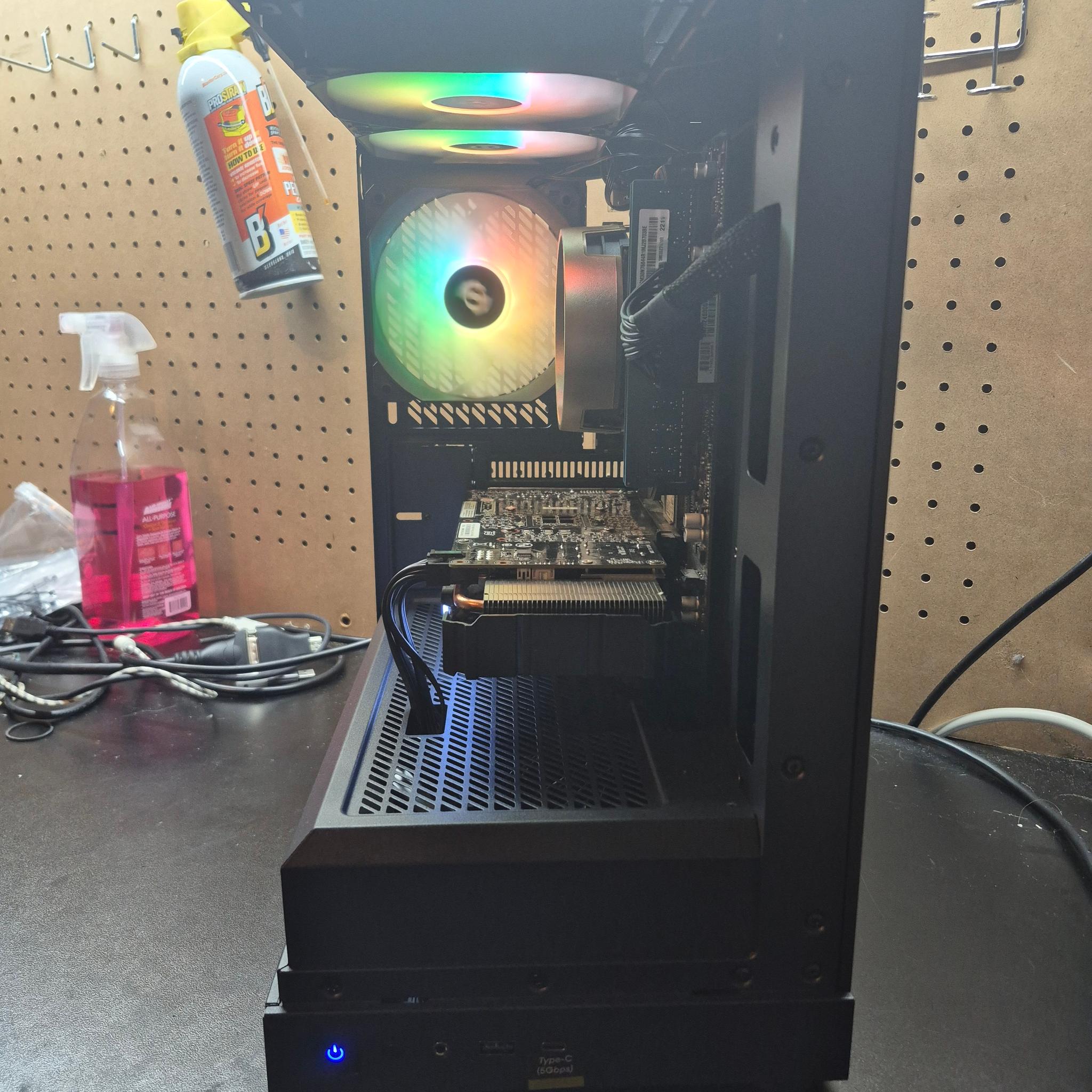Ryzen 5 1600AF, 16GB 3200MHz DDR4, RTX 2060 SUPER 8GB, 512GB SSD, Win11, RGB, Wifi