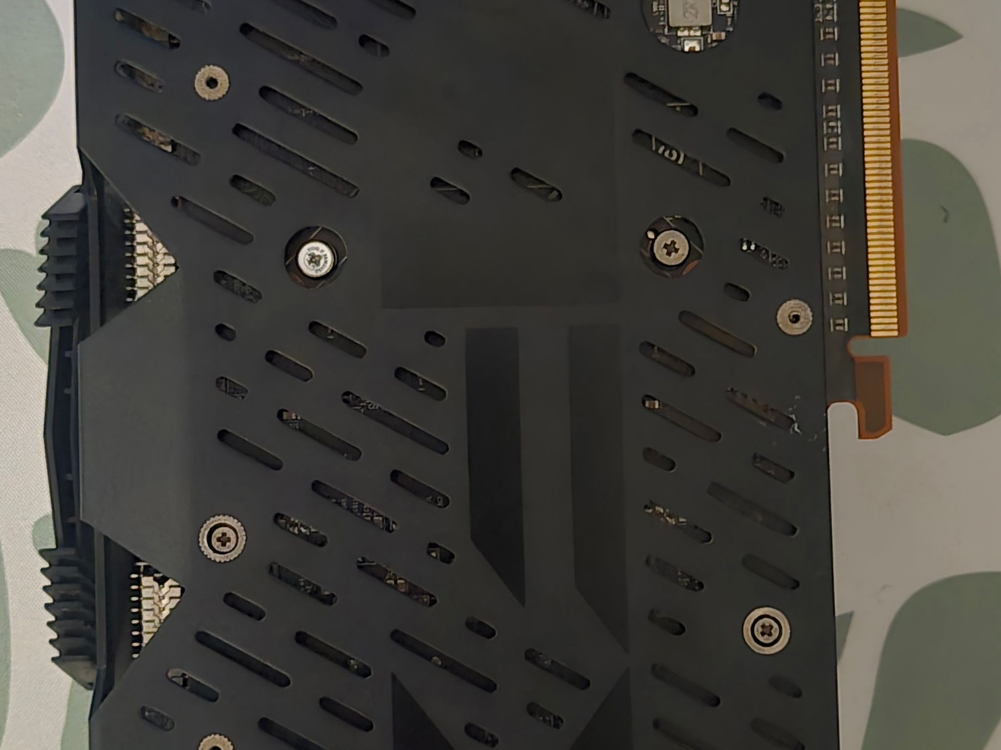 XFX RAW II Radeon RX 5700 XT