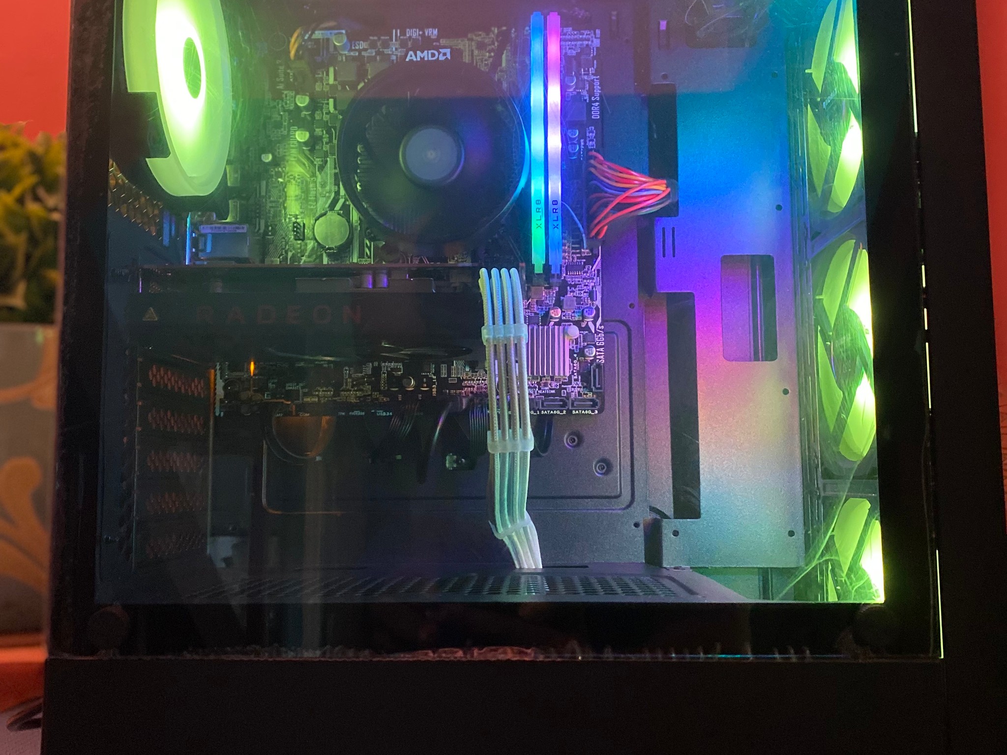隠された宝石 💎|Ryzen 5|RX 5300|RDNA 1|16GB (2x8GB)RGB RAM @3200MHz|1TB WD Blue SSD|Windows 11 Pro