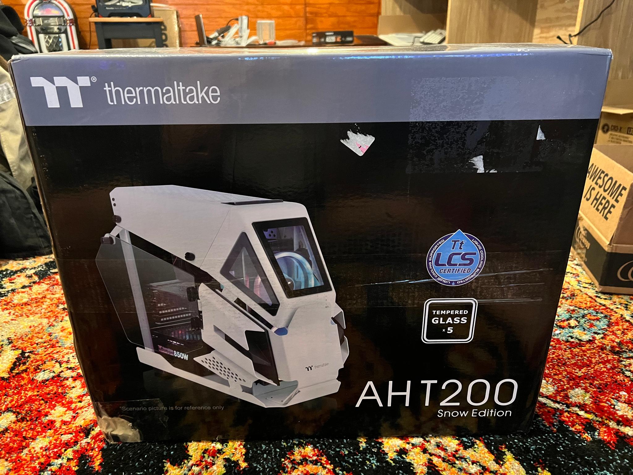 Thermaltake AH T200 Snow