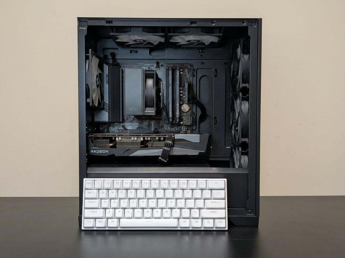 🔥RX 7600 ENTRY GAMING PC | RYZEN 5500 | 16GB RAM | 500GB SATA | WIFI&BT | WINDOWS 11
