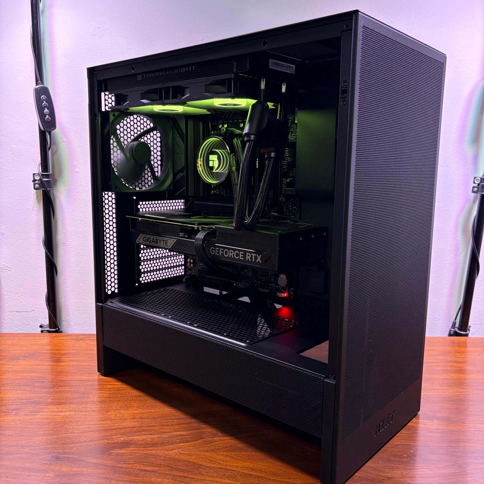 RTX 5070TI | Ryzen 7 7800X3D | 32GB DDR5 | 2 TB SSD's | 750W PSU | 240MM AIO | NZXT Case