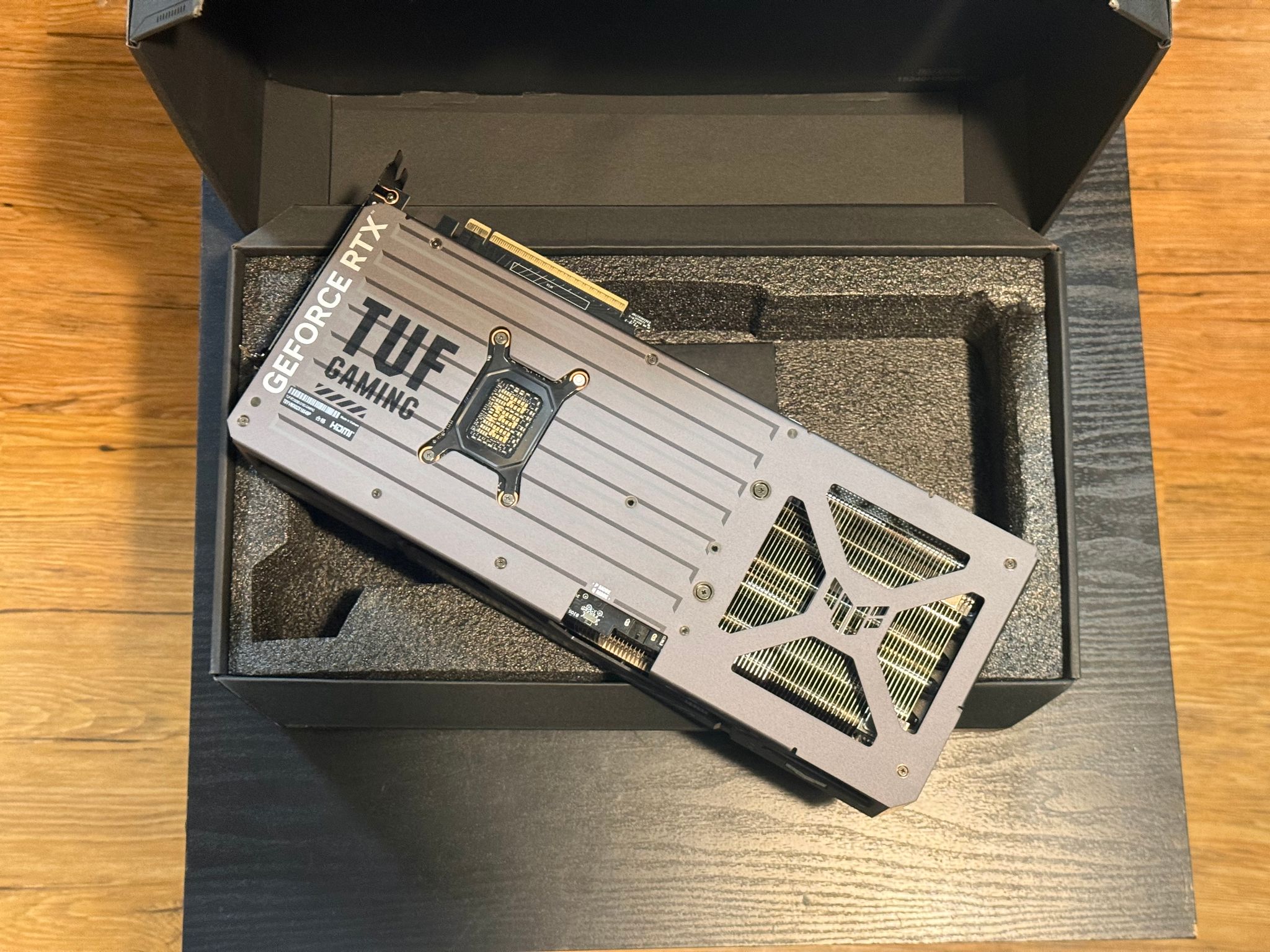 ASUS TUF Gaming GeForce RTX 5080 16GB GDDR7 OC Edition