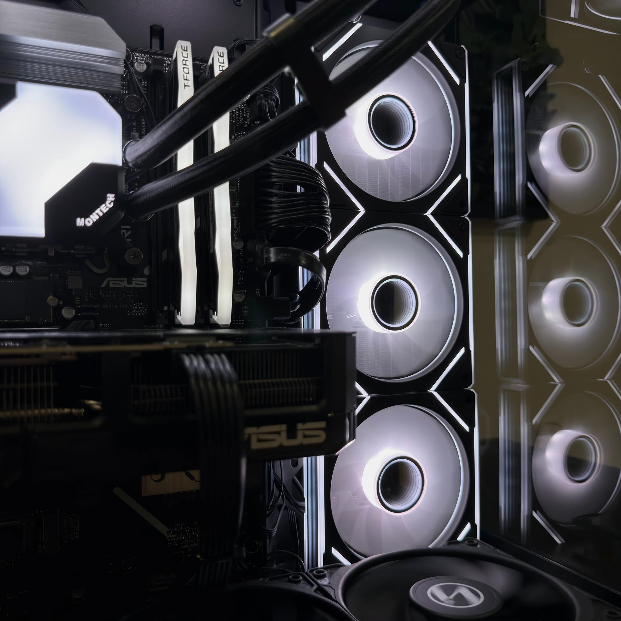 🔥 High-End Gaming PC – RTX 5070 | Core Ultra 7 270K Plus | 32GB DDR5 | 1 TB NVMe🔥
