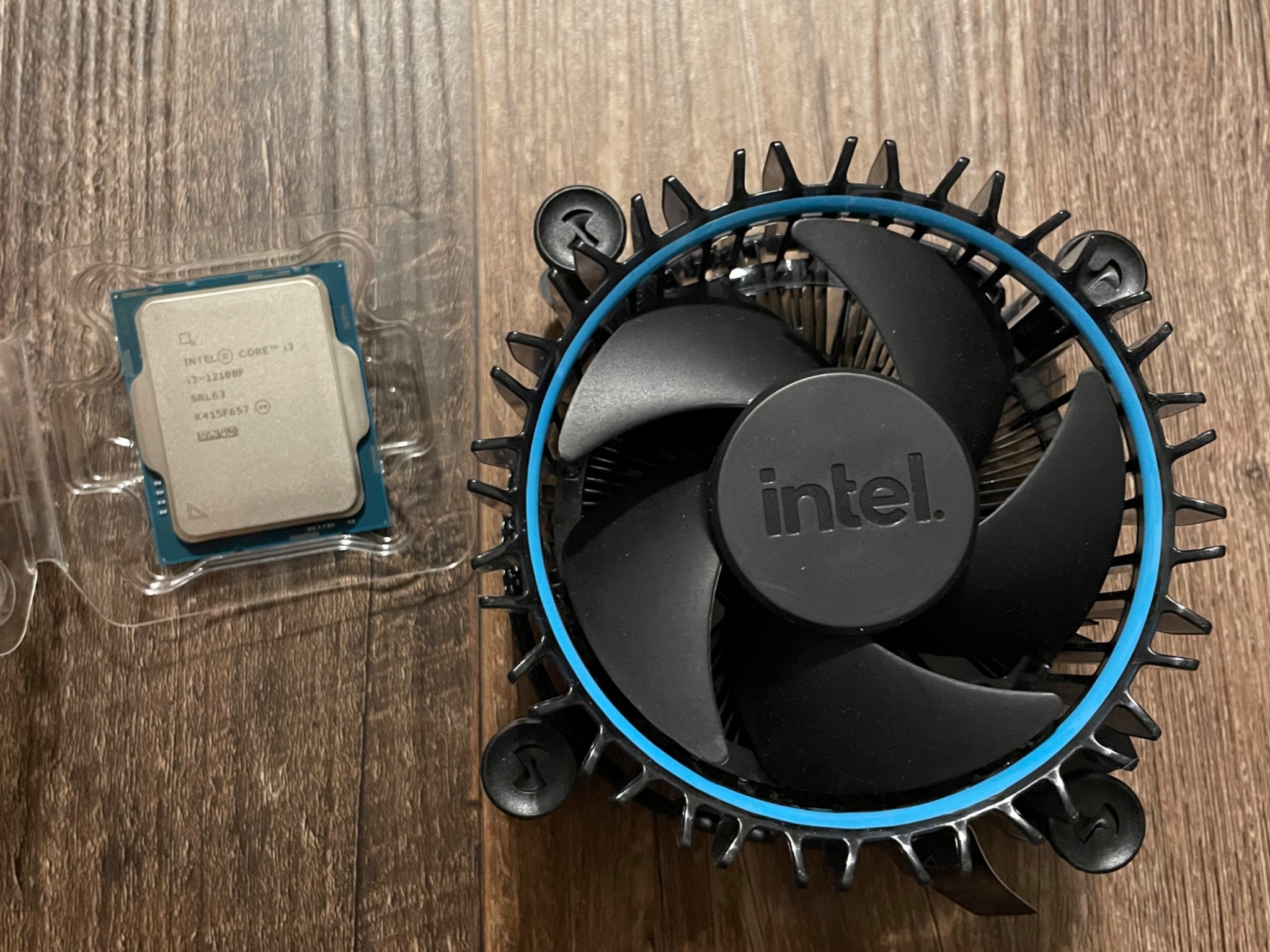 New Intel 12100f + Stock Cooler