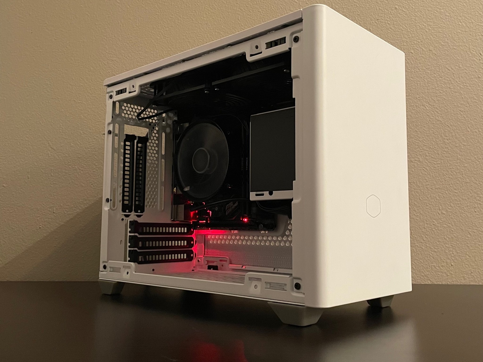 CoolerMaster NR200P ~ i7 6700 ~ 16gb RAM ~ 1TB M.2 SSD ~ z190i Mini-ITX ~ NO GPU!