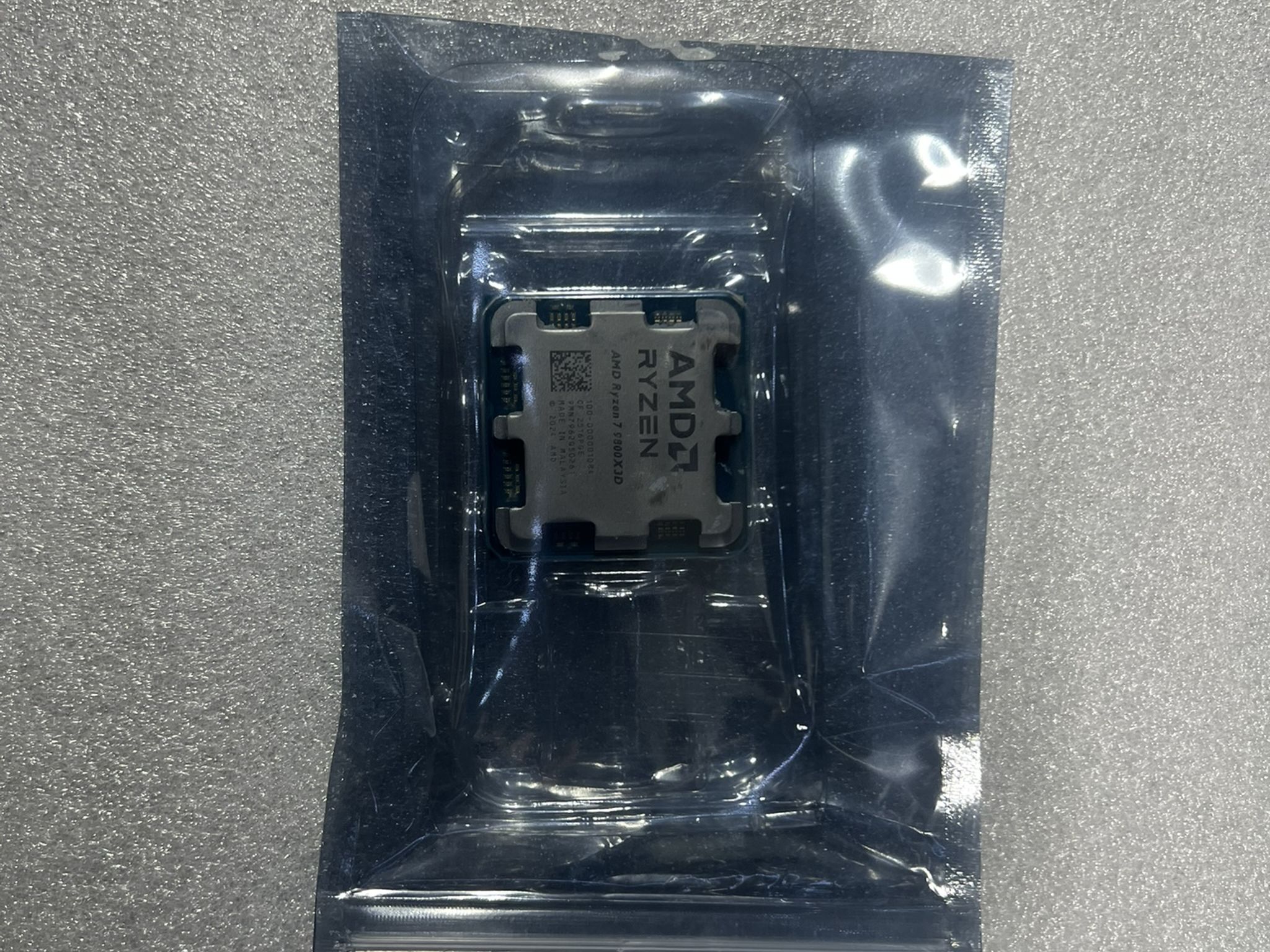 AMD Ryzen 7 9800X3D