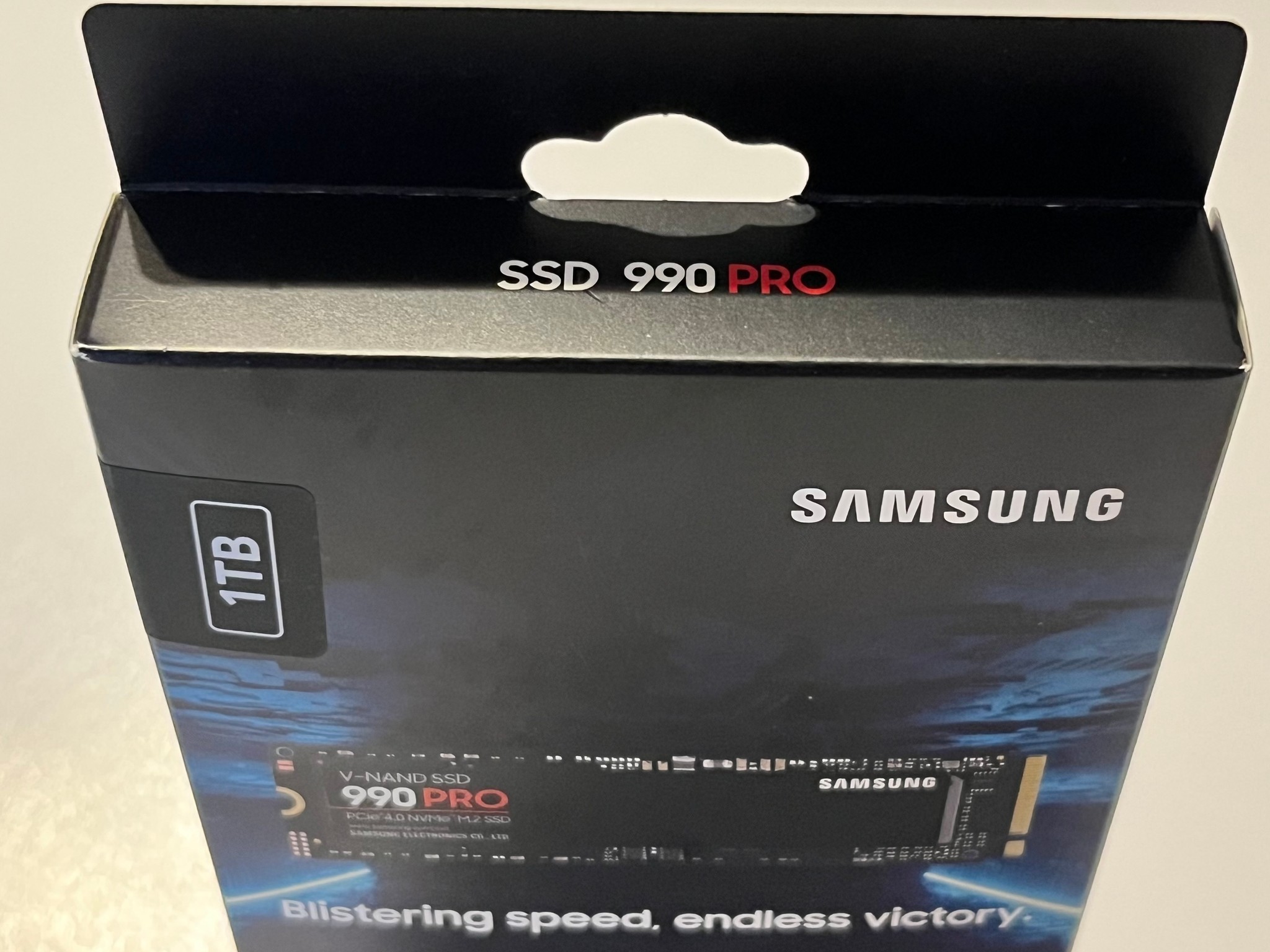 Samsung 990 PRO 1TB NVMe M.2 PCIe 4.0 SSD – New Sealed – No Heatsink