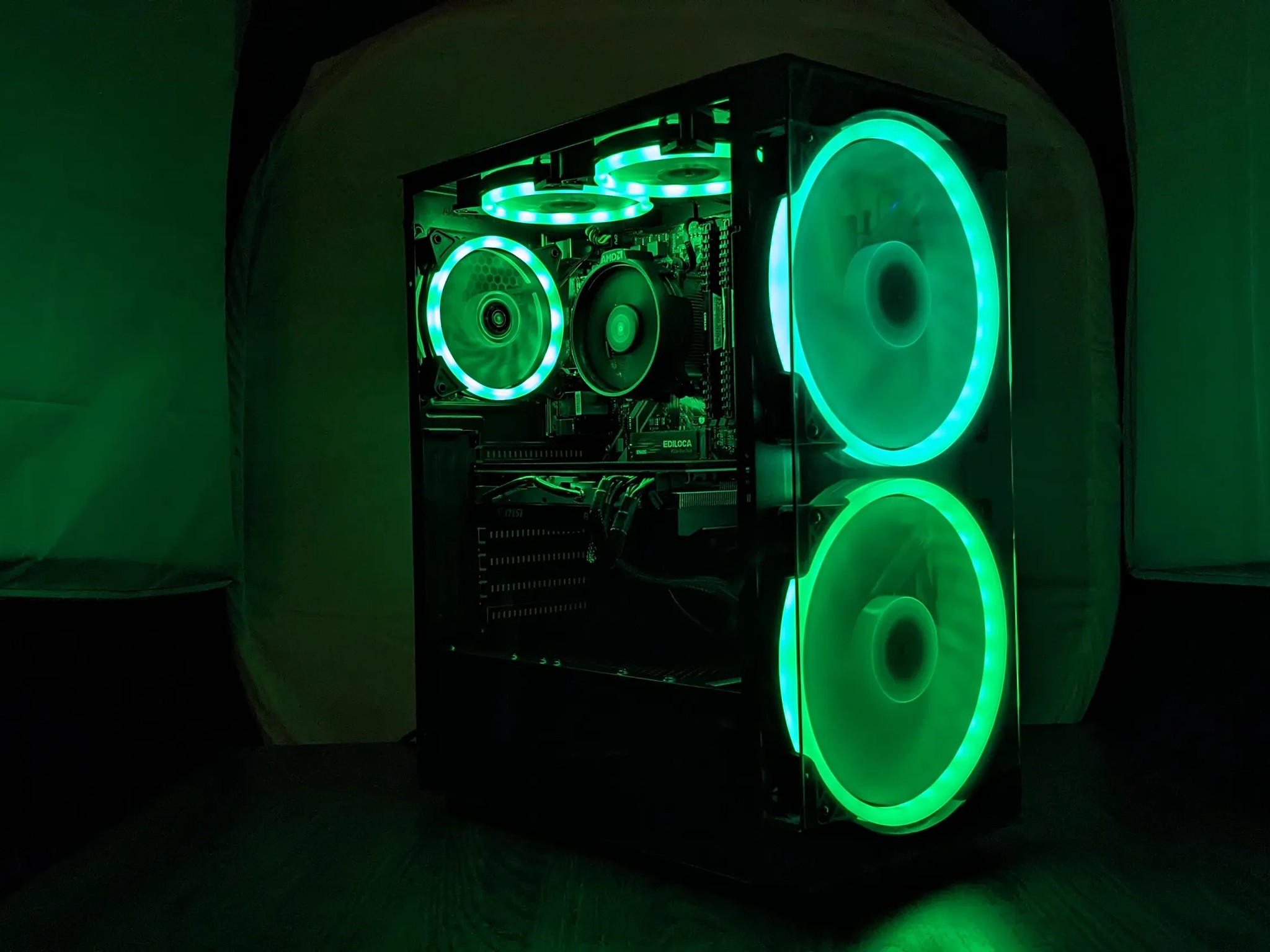 GamerSxin Custom 5700 XT R5 3600 16GB 3200mhz 1TB NVMe. Gaming Desktop