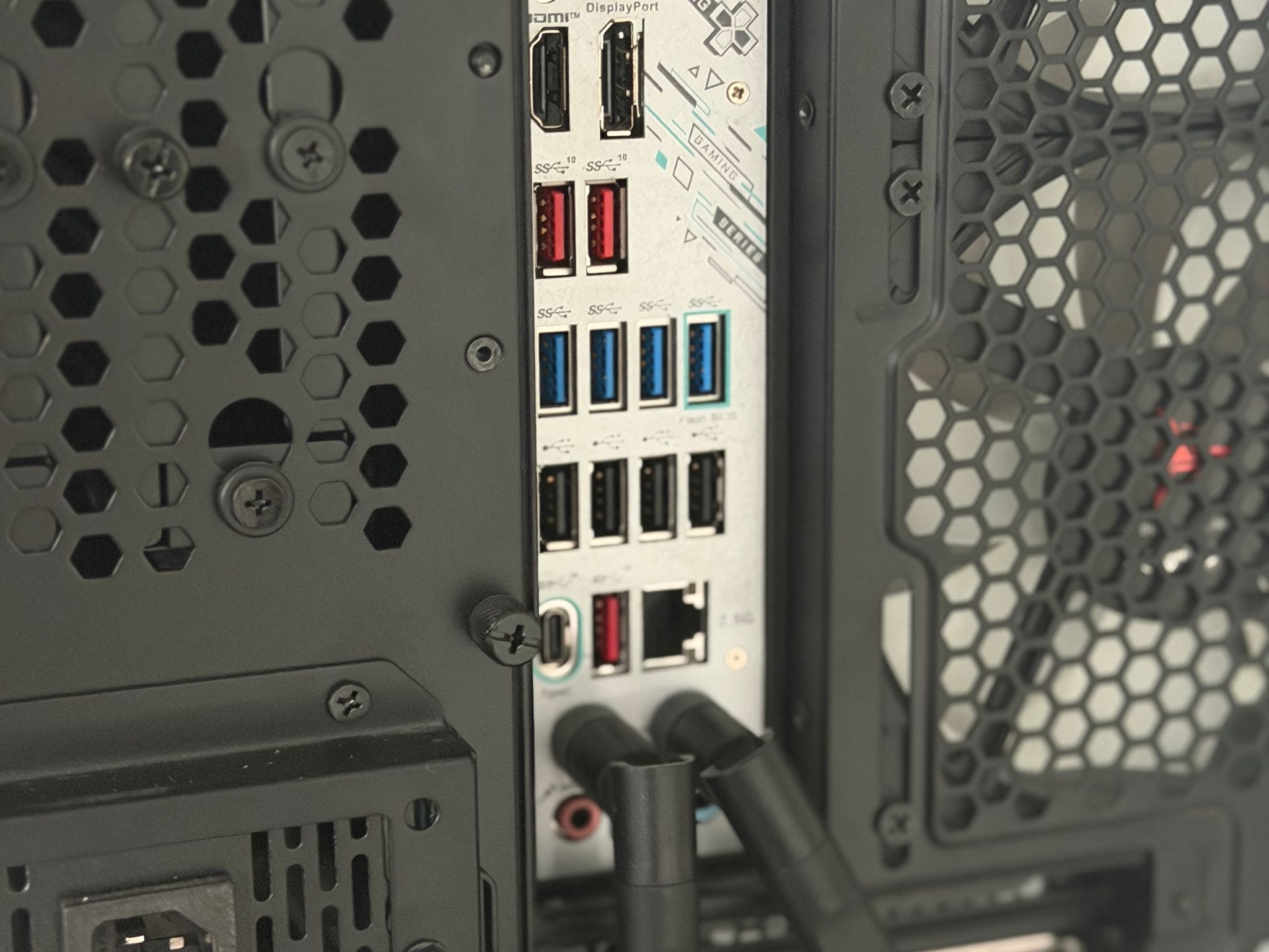 Gaming PC | Nvidia RTX 4080 Super | RYZEN 9 9900x | 64GB DDR5 | 2TB SSD | WIFI & BT | WINDOWS 11