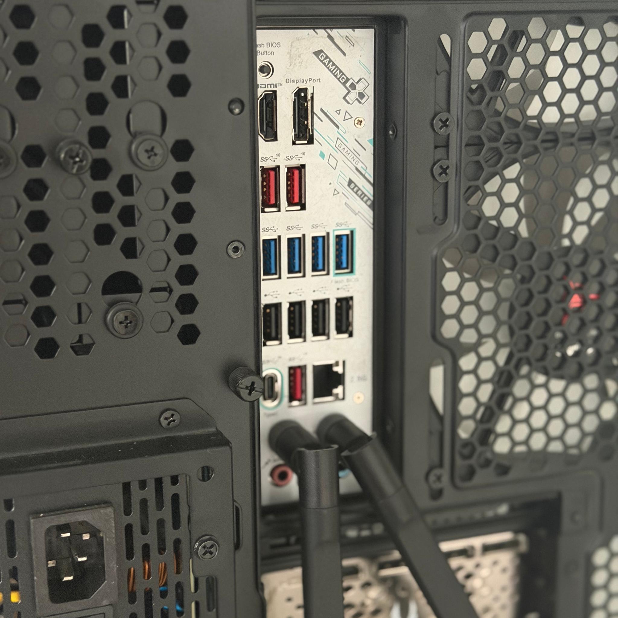 Gaming PC | Nvidia RTX 4080 Super | RYZEN 9 9900x | 64GB DDR5 | 2TB SSD | WIFI & BT | WINDOWS 11