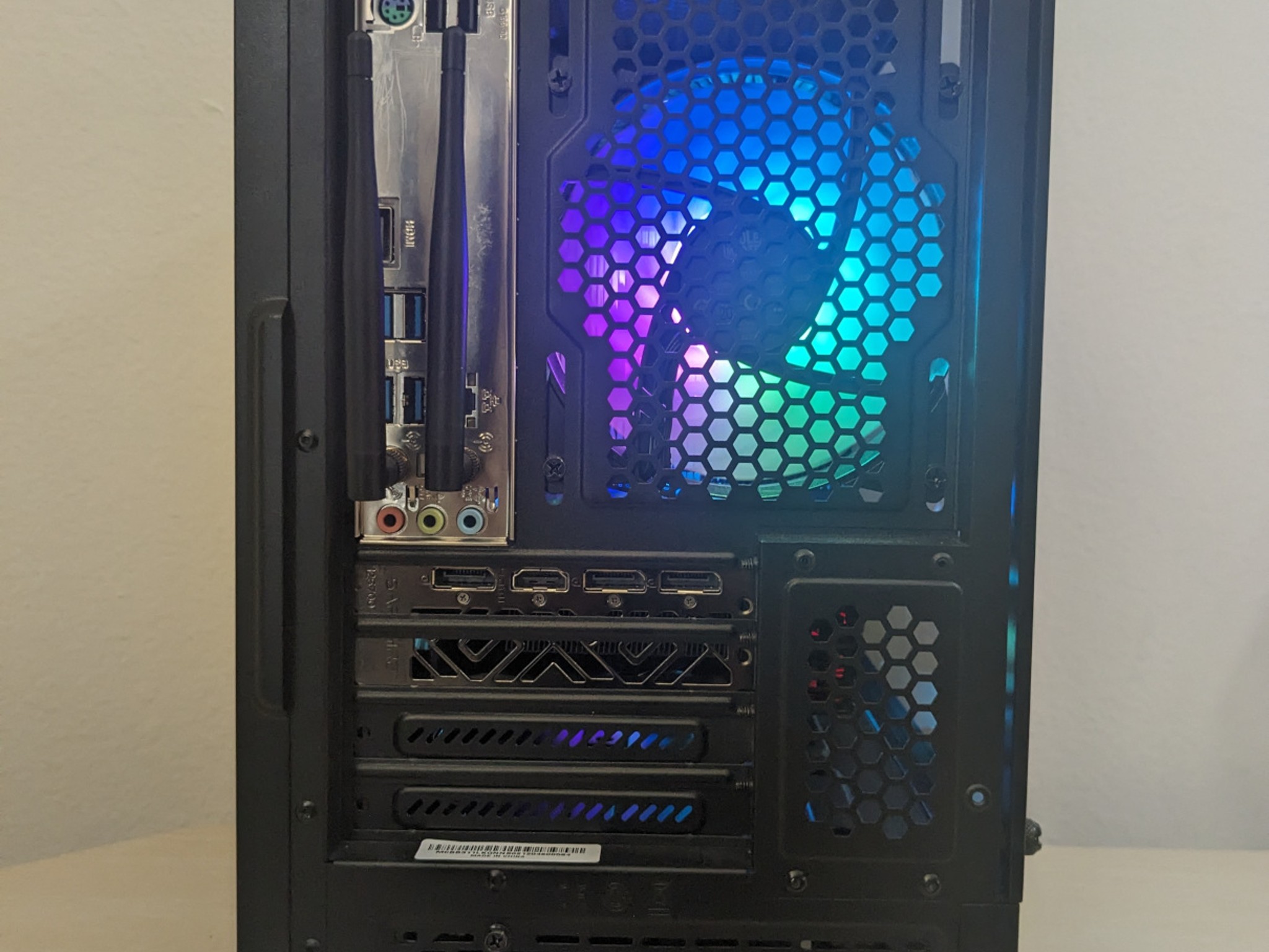 RX 5600XT, i5-10400 Gaming PC (16GB RAM, 1TB SSD, Win11 Home)