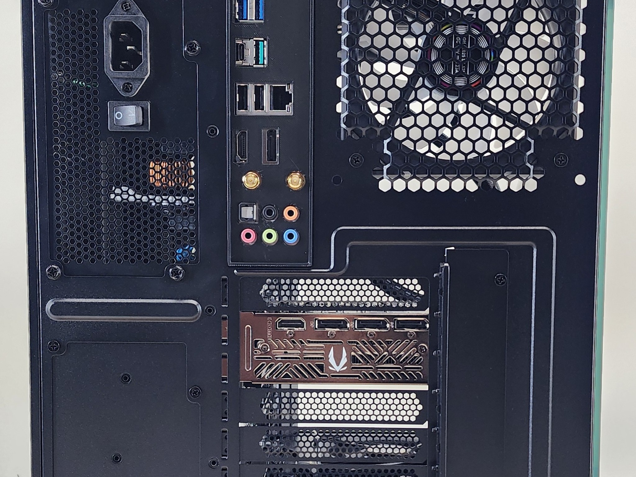 Gaming PC Ryzen 7 5700X 16GB RAM 1TB SSD RTX 5060  8GB Windows 11 Computer
