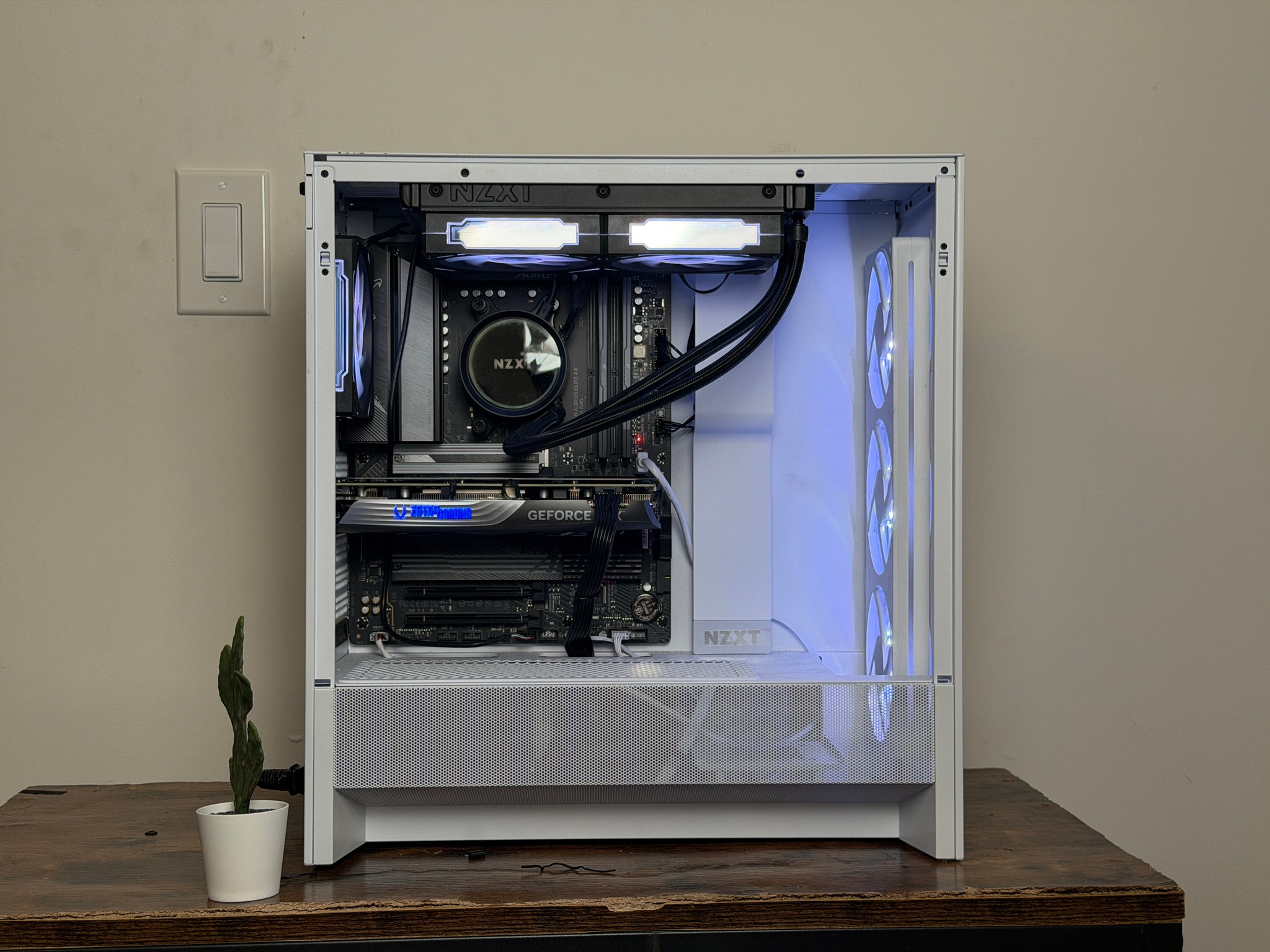 RTX 4070 SUPER | RYZEN 7 7700x | 32GB DDR5 | 1tb SSD | 1440p CUSTOM GAMING PC