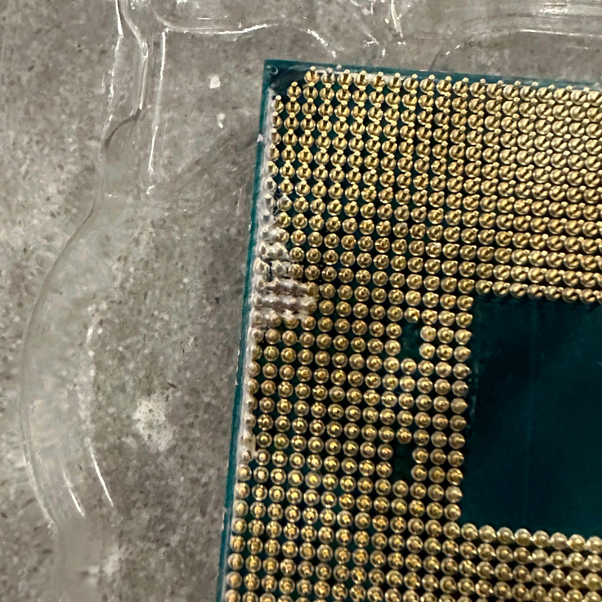 AMD Ryzen 5 3600 3.6 GHz 6-Core Processor / No Cooler/ No Box