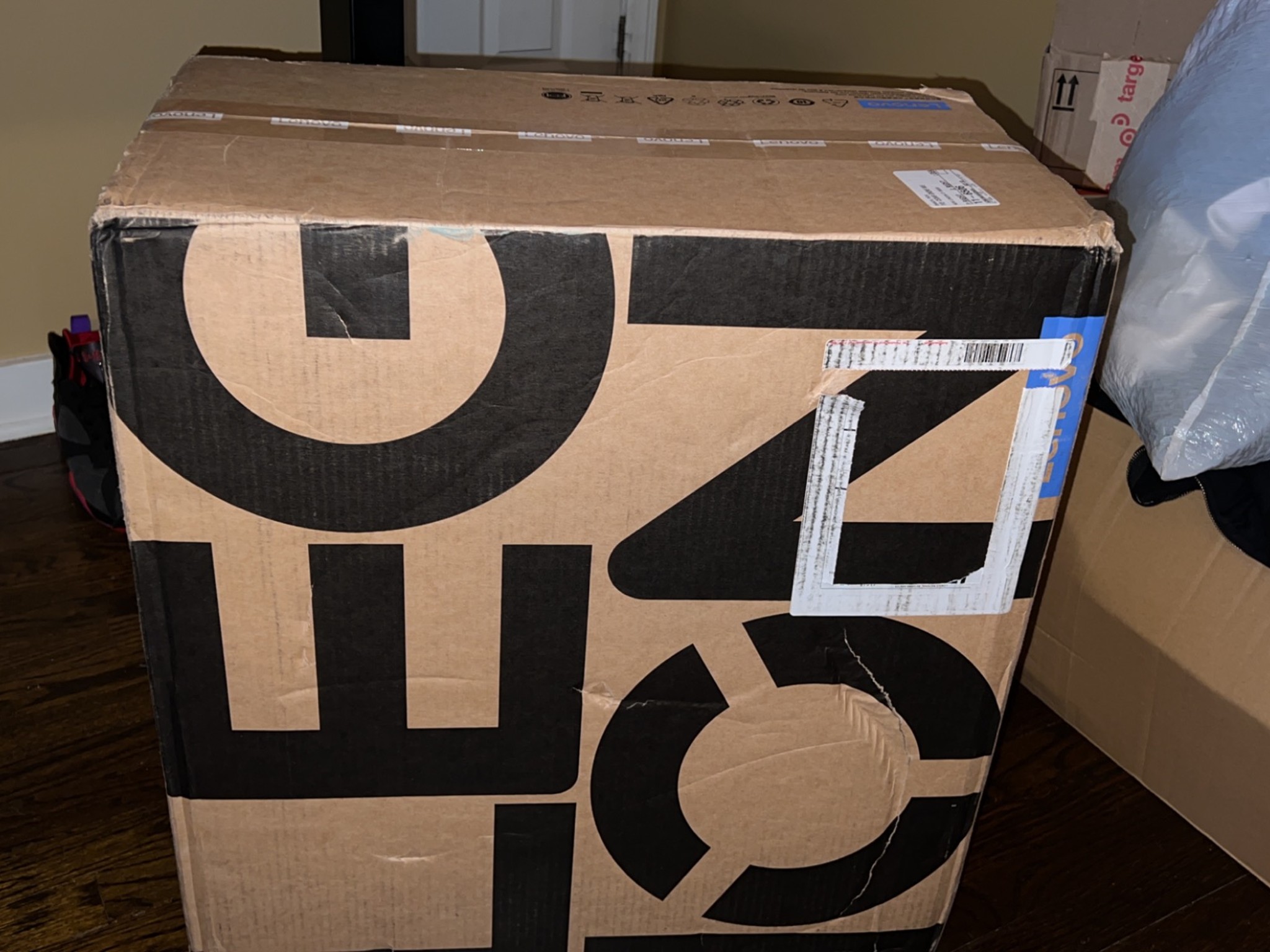 Lenovo Legion Tower 7i Gen 8 Desktop, i9-13900KF, RTX 4090, 64GB, 2TB, Win 11 Home , Keyboard ,Mouse