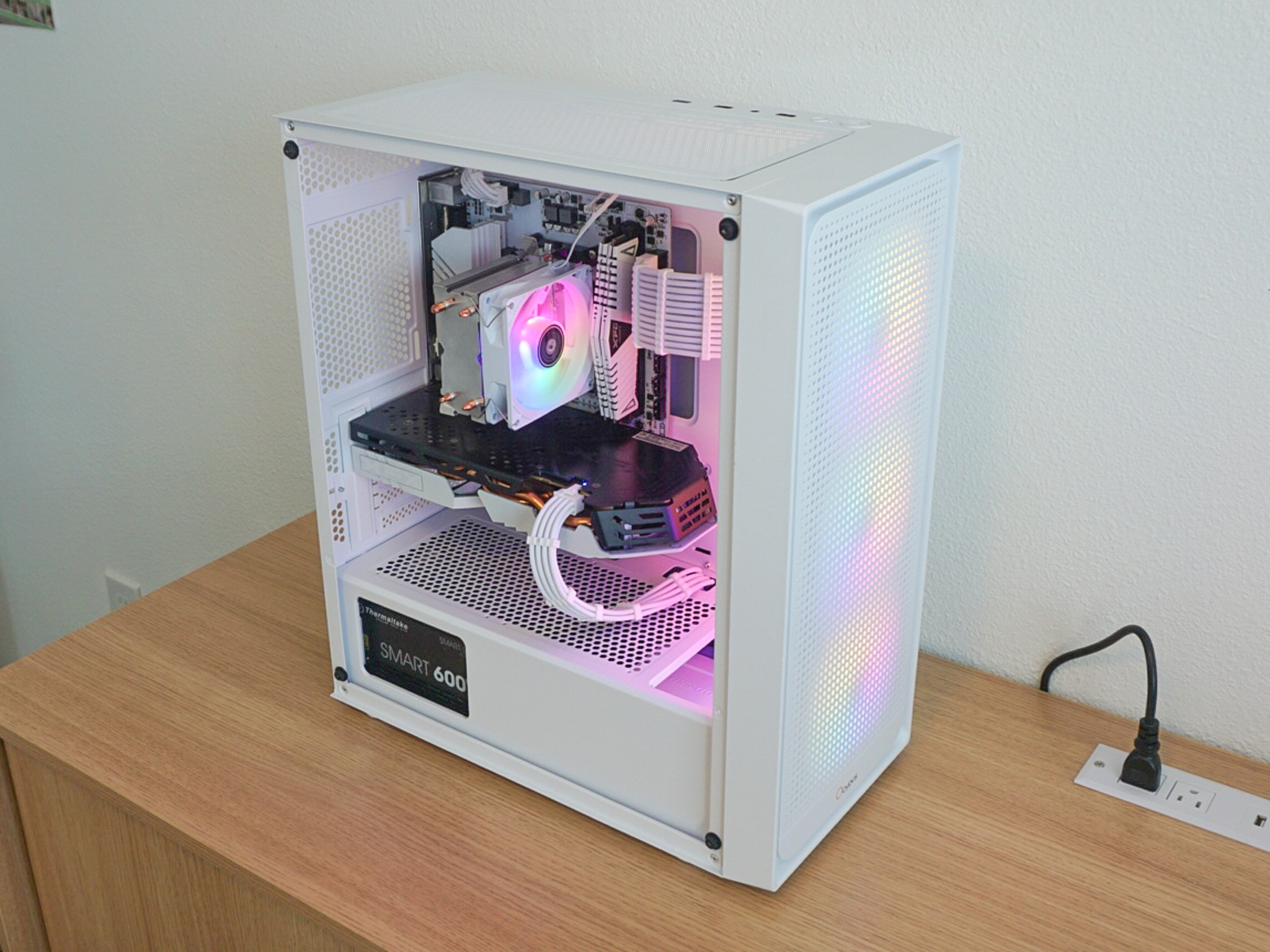 R2X - Ryzen 5 2600X / RX 580 8GB / 16GB RAM DDR4 / 256GB NVMe SSD - Gaming PC 🚄FREE SHIPPING