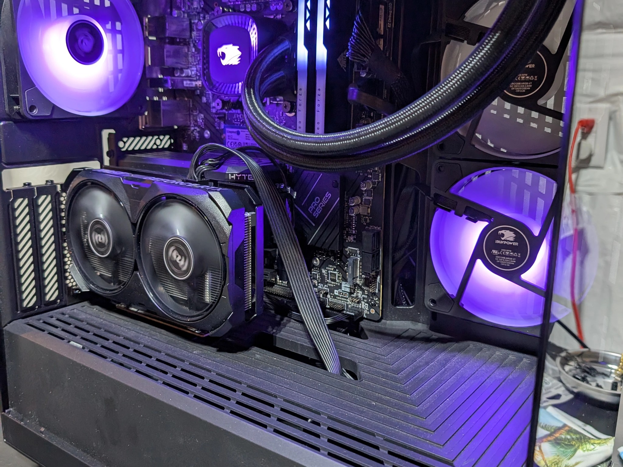 iBUYPOWER RGB PC- i7 13700K | RTX 4060ti 16GB | 32GB DDR5 | 2TB SSD | AIO + 6 Fans | HYTE Y40 Case