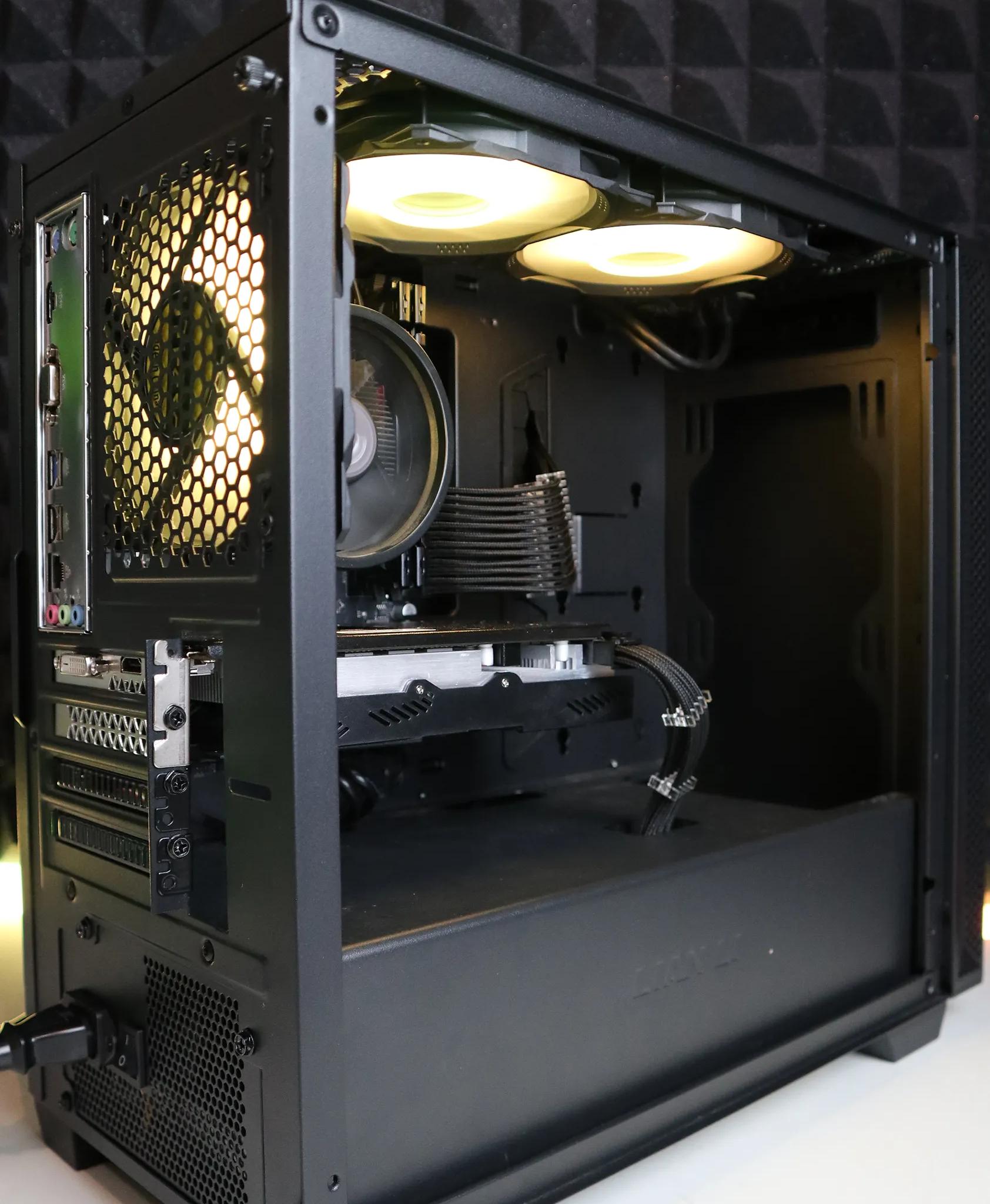 Bolt | Ryzen 3 1200/RX 560XT 8GB Gaming PC