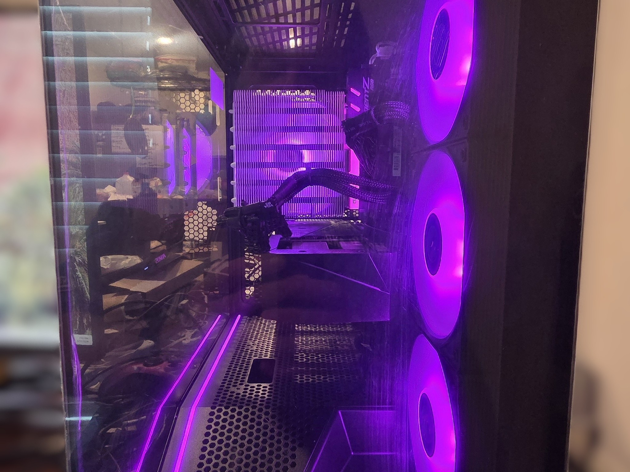 Solid Mid-Range Gaming PC