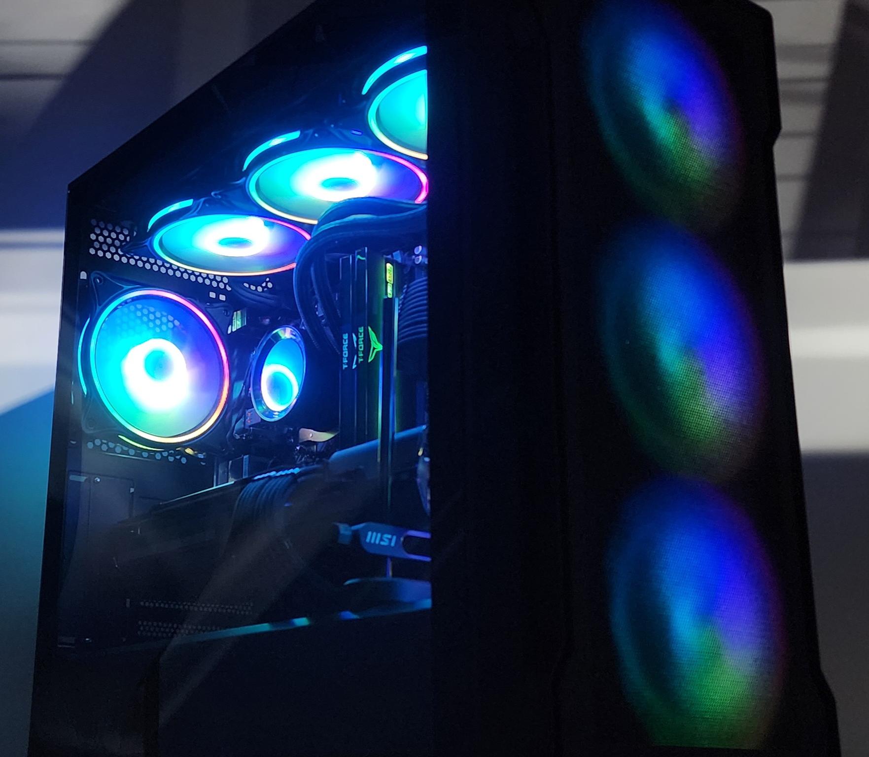 Gaming PC Ryzen 7 5700X 32GB RAM 1TB SSD RX 6800 16GB Windows 11 Computer