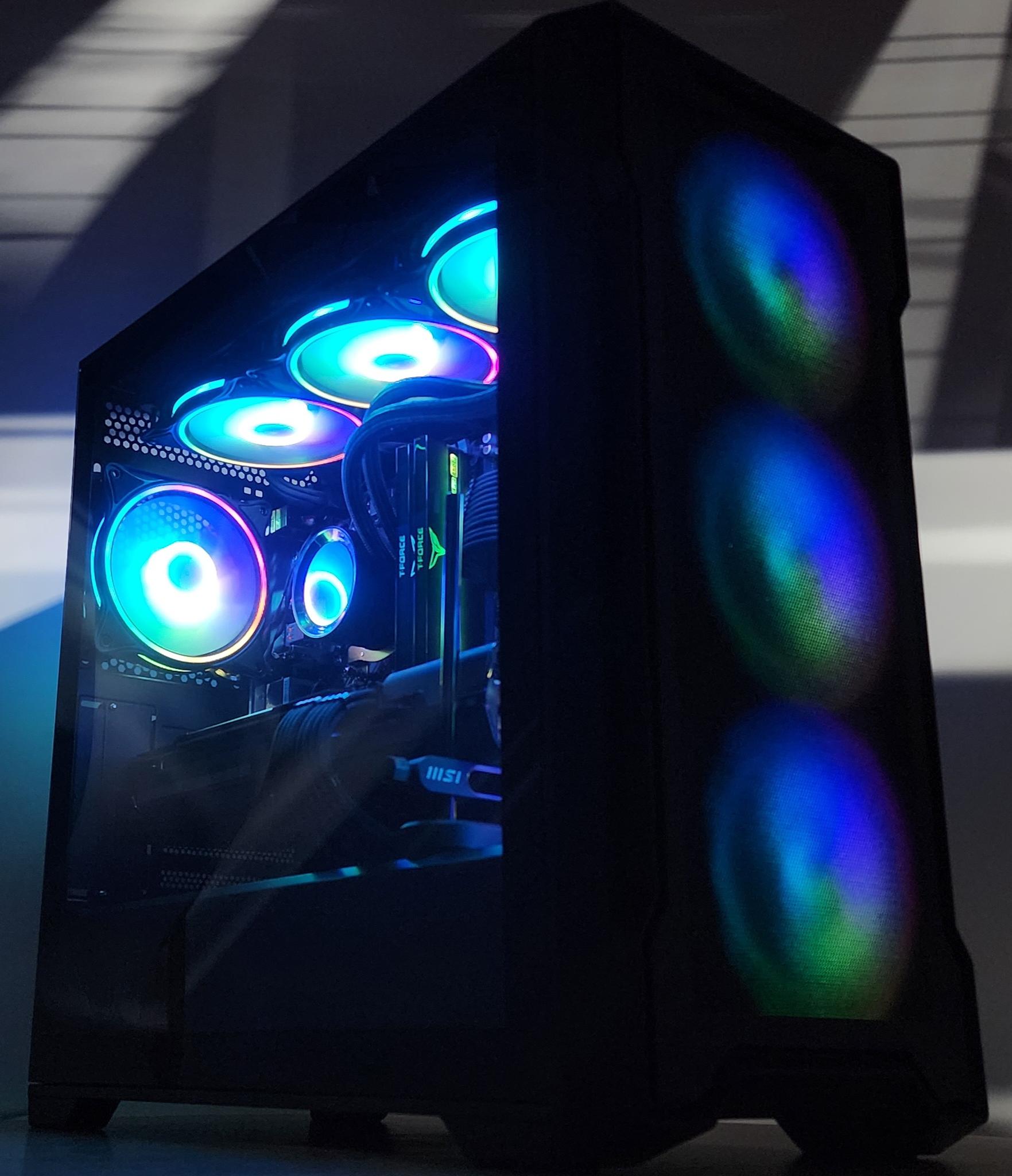 Gaming PC Ryzen 7 5700X 32GB RAM 1TB SSD RX 6800 16GB Windows 11 Computer