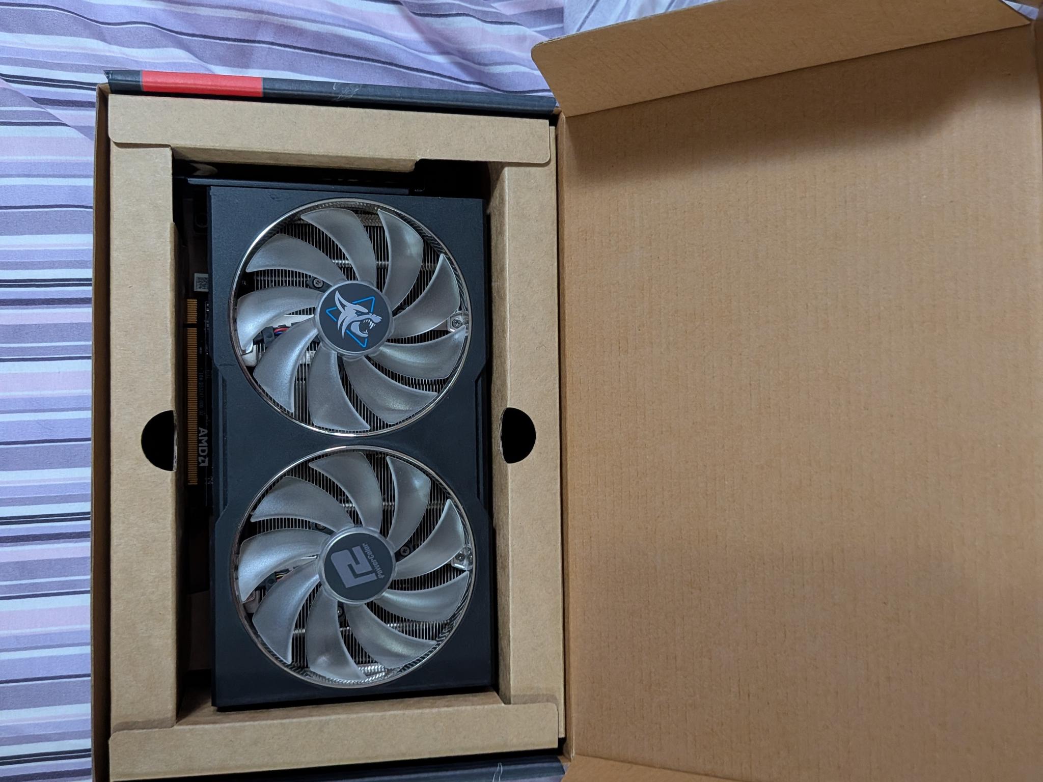 AMD Radeon RX 6600 XT - Image 1