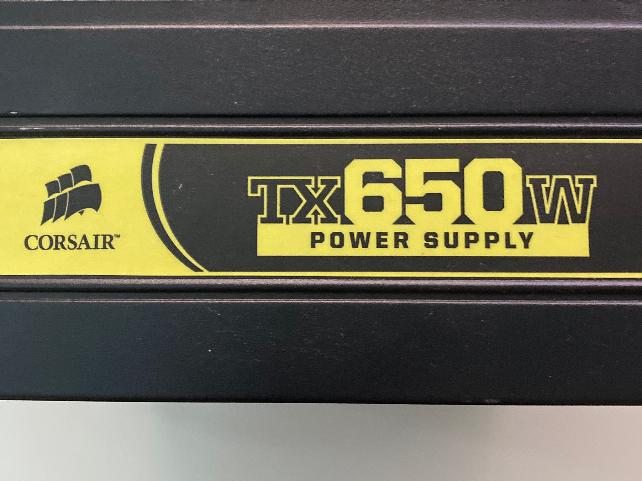 CORSAIR TX650W
