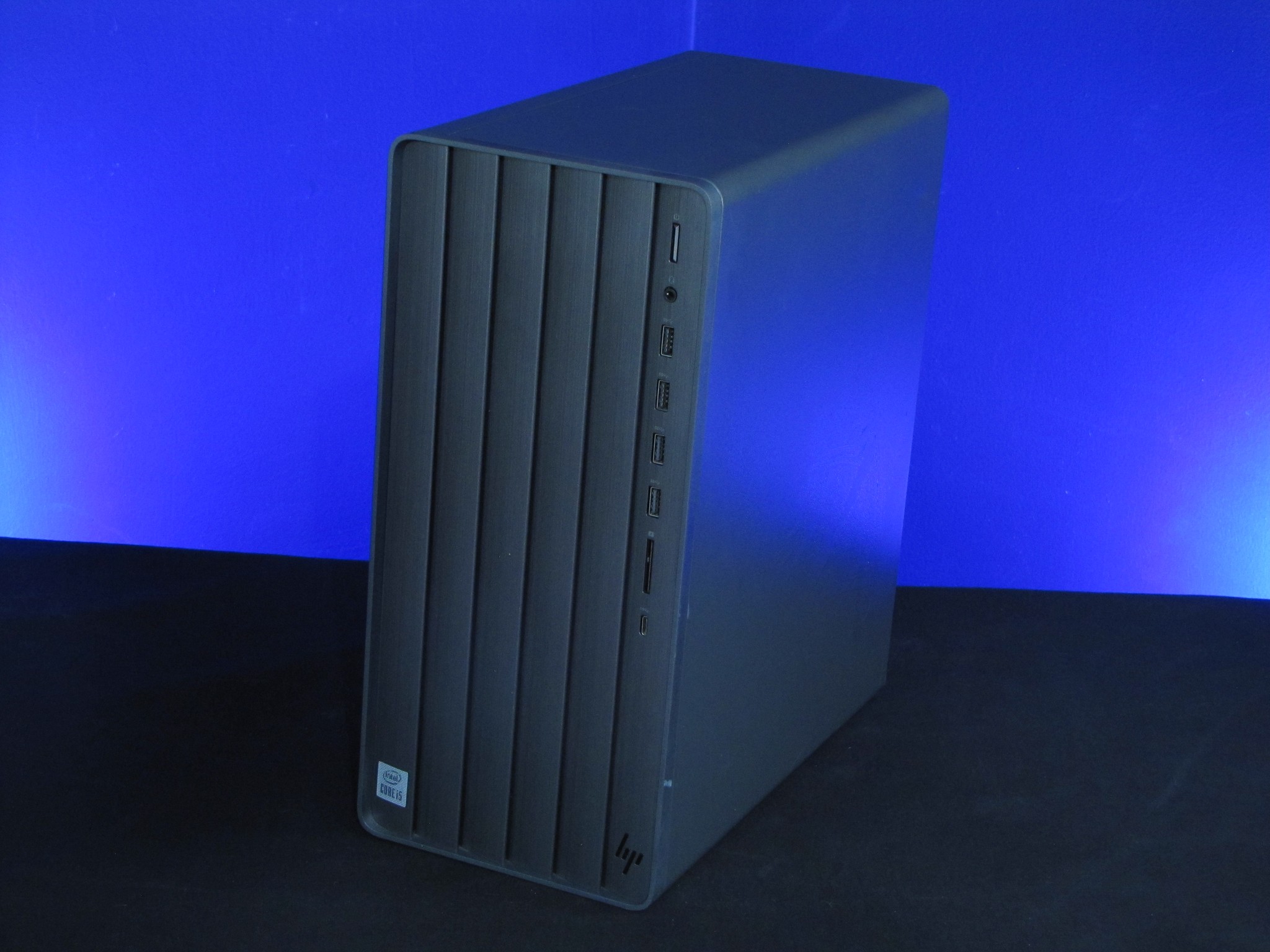 HP Envy Gaming PC, i5-10400, Quadro P2000 5GB, 16GB DDR4, 200GB SSD, 500GB HDD, Windows 11