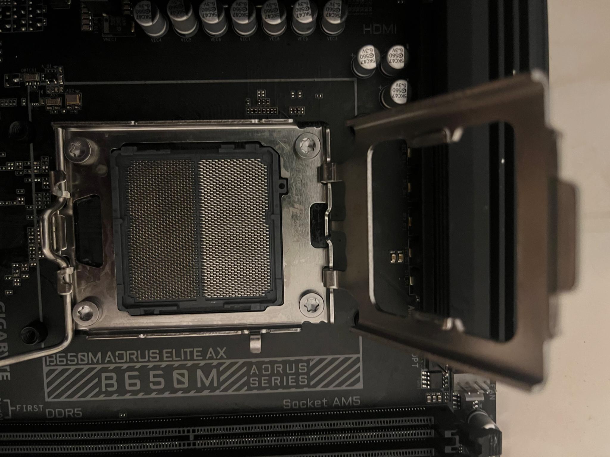 GIGABYTE B650M AORUS Elite AX (AM5/ LGA 1718/Micro-ATX/ DDR5/ 2* M.2/ PCIe 5.0)