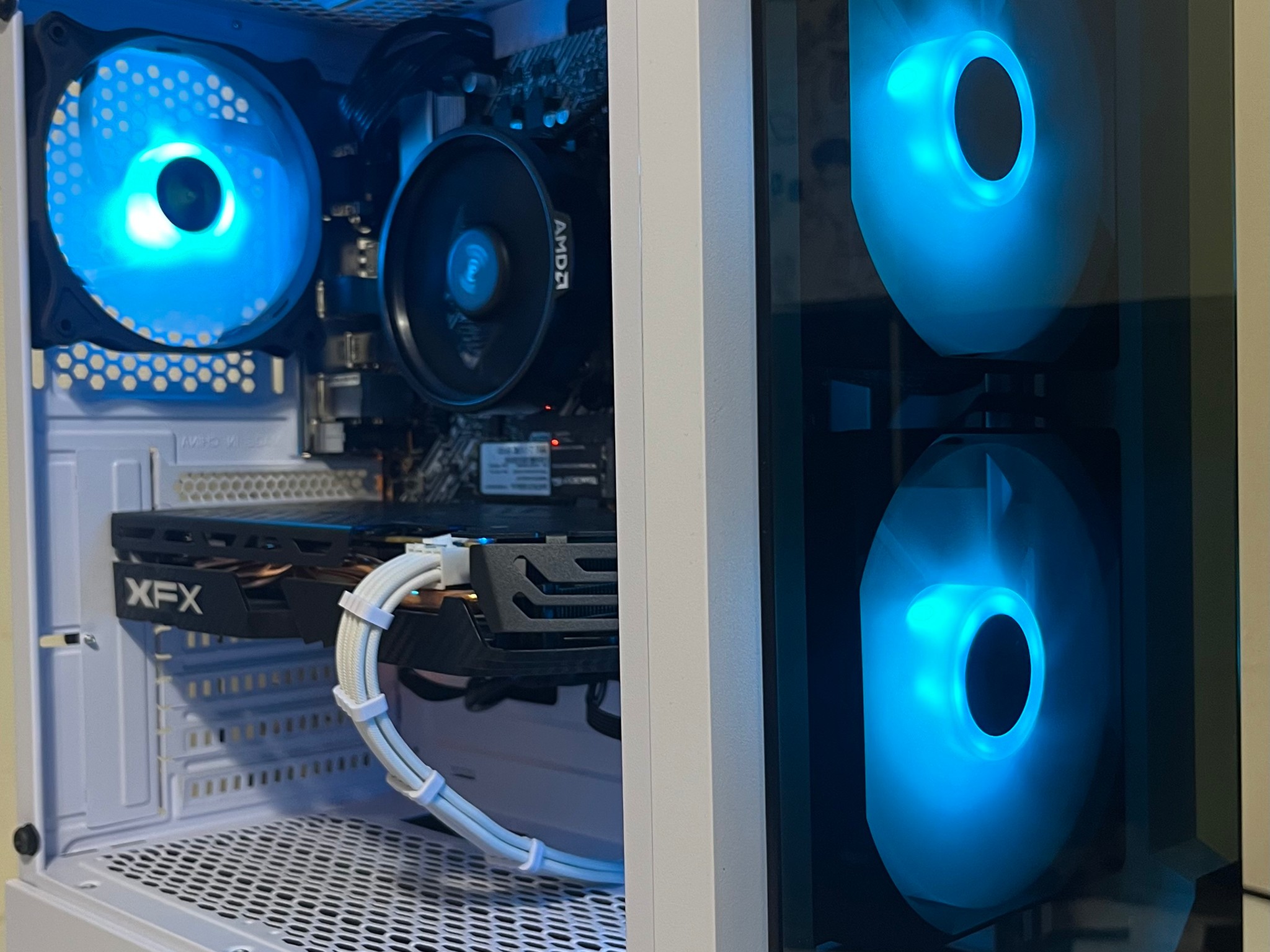 Great Value 1080p Streaming/Gaming PC|RX 580 8GB|Ryzen 5 2600|16GB DDR4|512GB M.2 SSD
