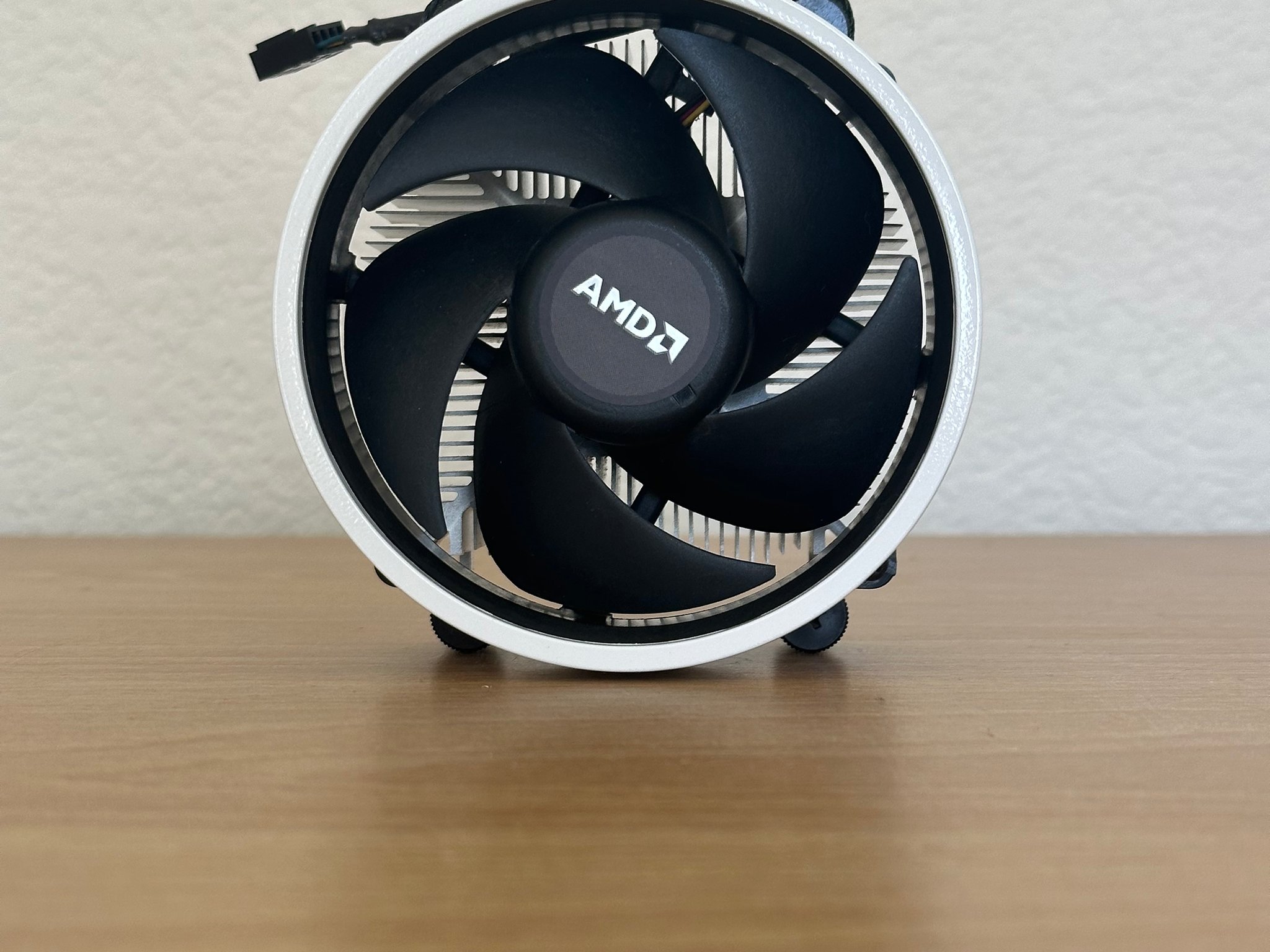 AMD Ryzen Stock Cooler White