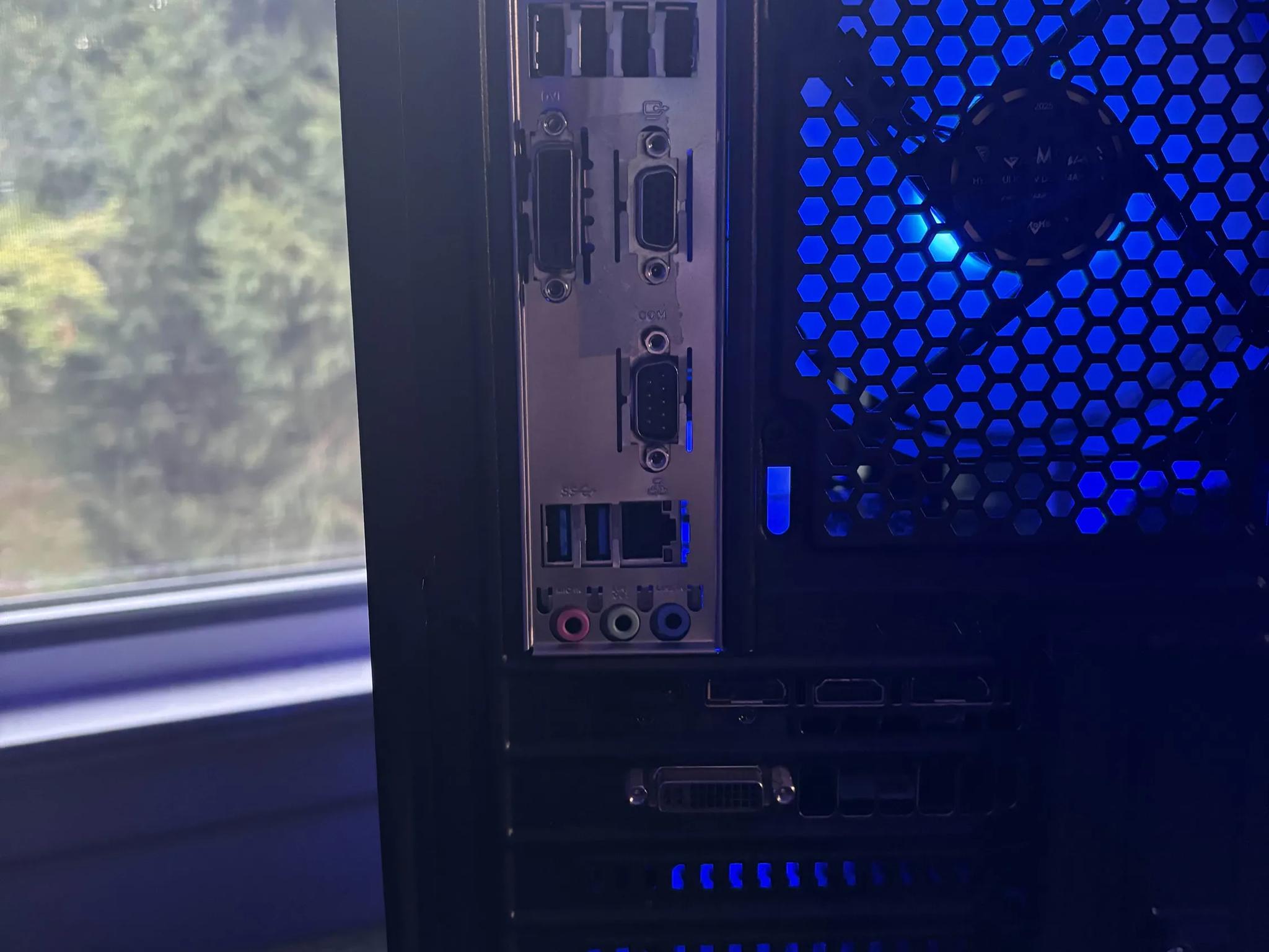 GAMING PC i5 8GB NVIDIA GTX 950 RGB Lighting RGB Fans Computer