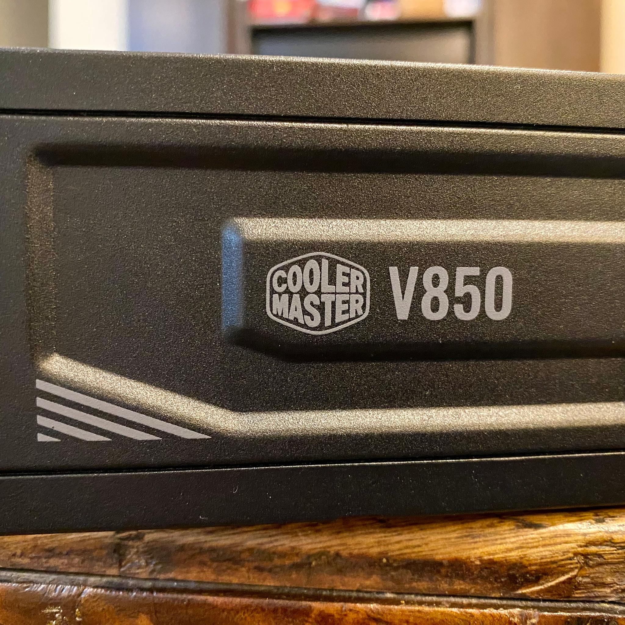 Cooler Master V850 SFX Gold, Mint Condition