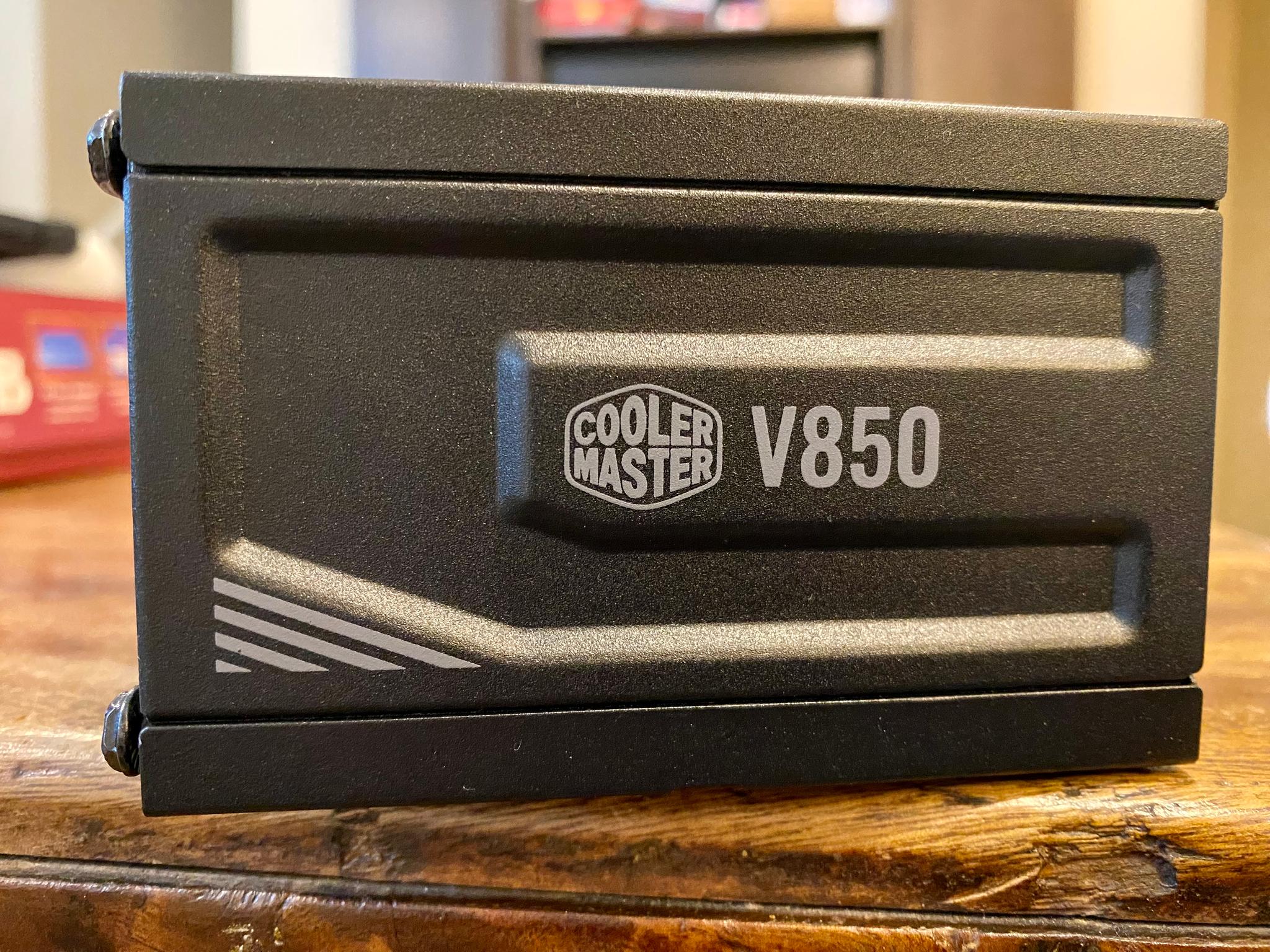 Cooler Master V850 SFX Gold, Mint Condition