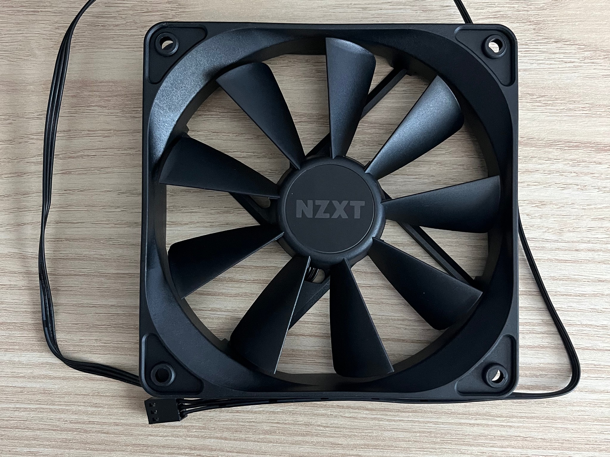 **SUMMER SALE** NZXT H210 MINI ITX GAMING CASE -  GREAT CONDITION