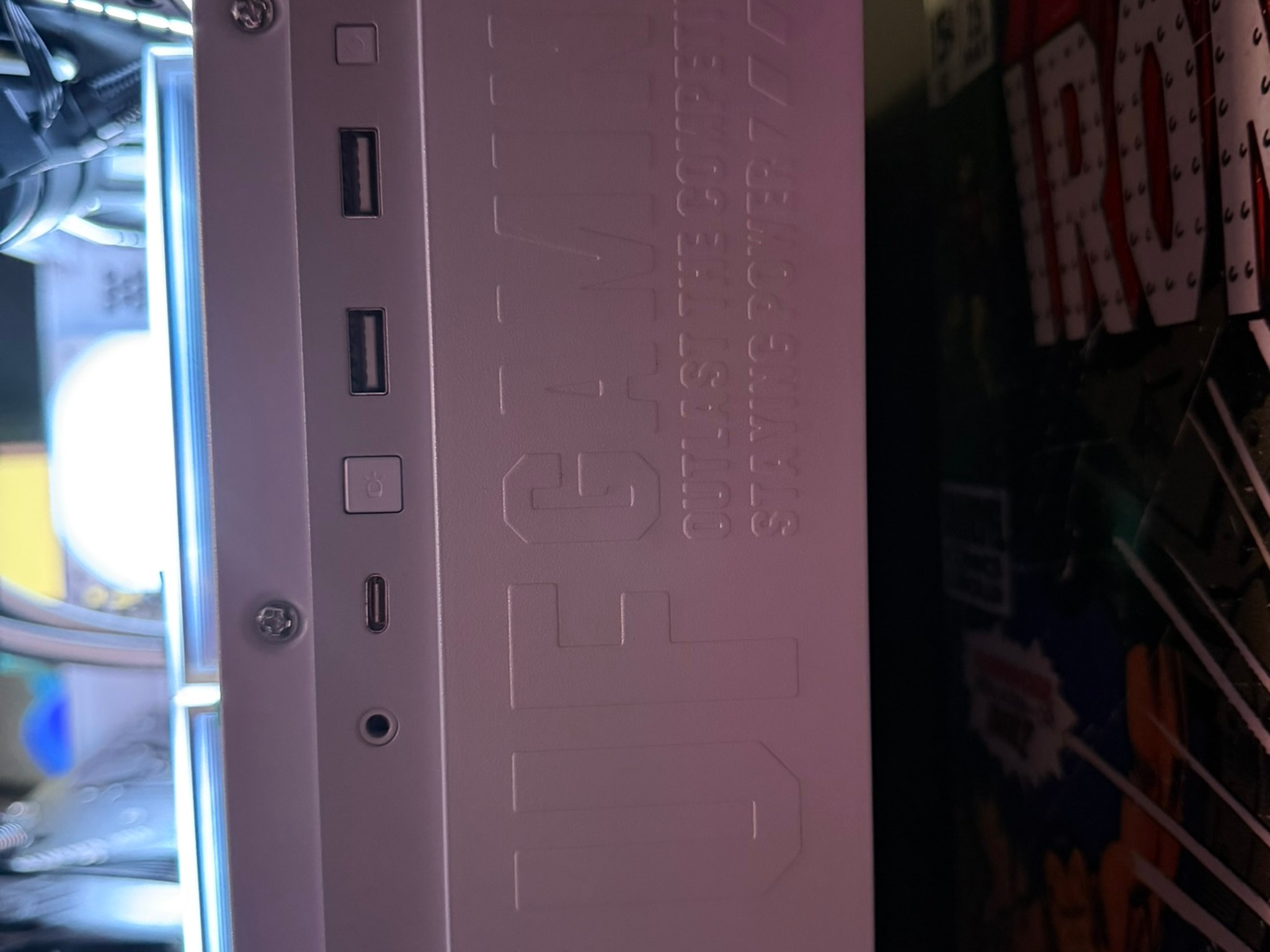 "ARCTIC TUF" 1440P BEAST | RX 6700XT 12GB - Intel i5 13400F | 32GB DDR5 | 2TB Storage | WIFI