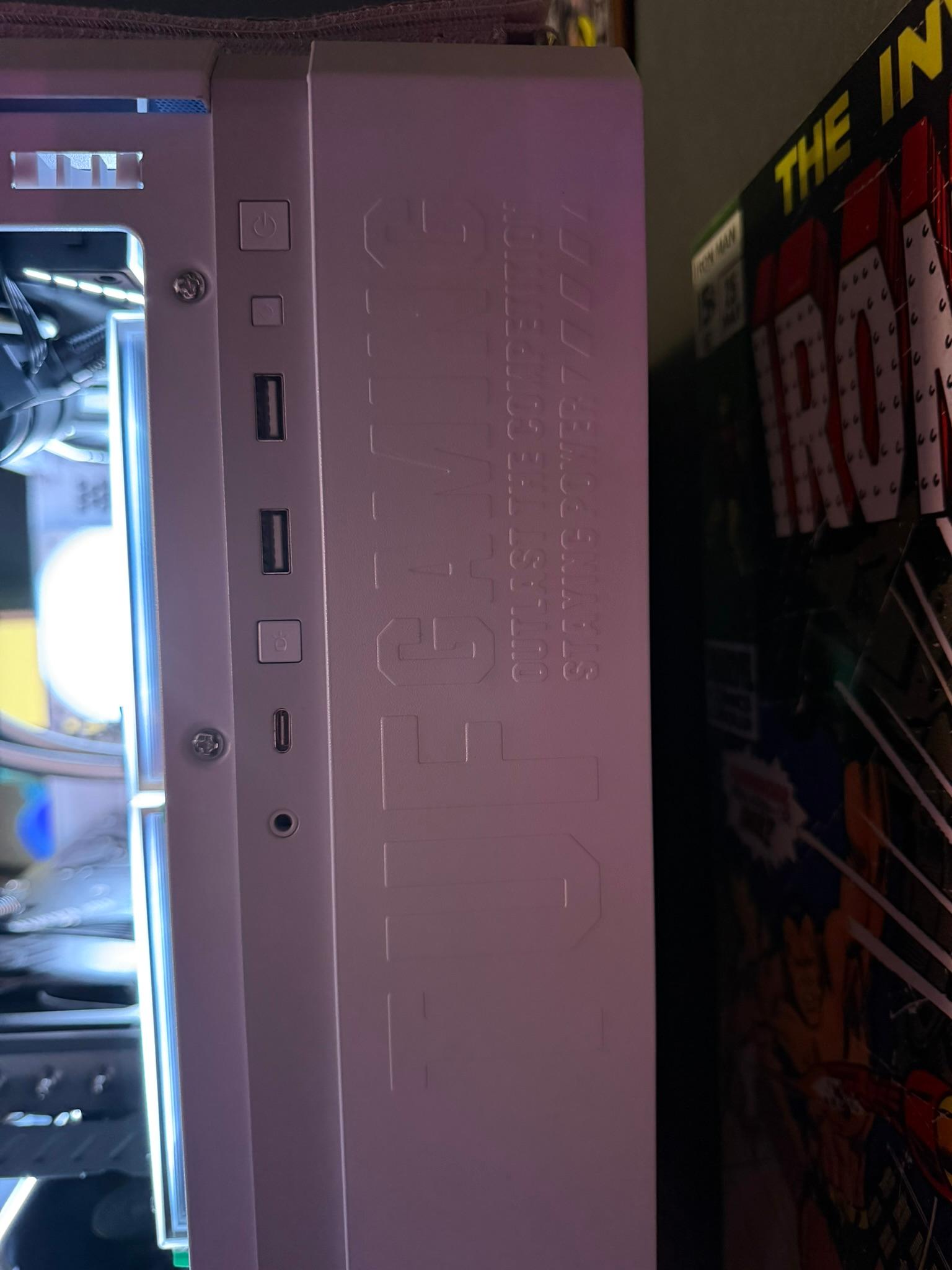 "ARCTIC TUF" 1440P BEAST | RX 6700XT 12GB - Intel i5 13400F | 32GB DDR5 | 2TB Storage | WIFI