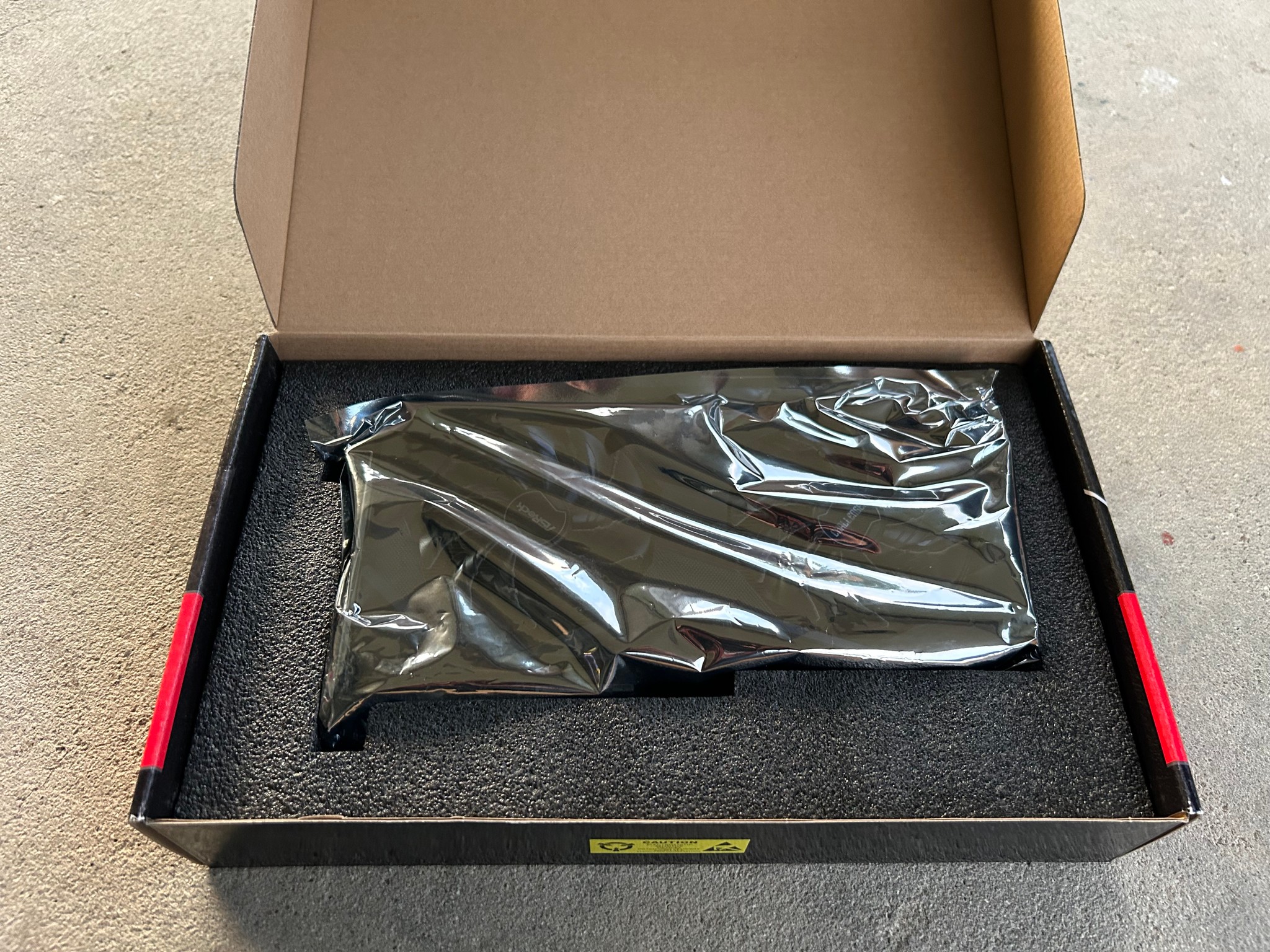 ASRock Challenger Radeon RX 6600