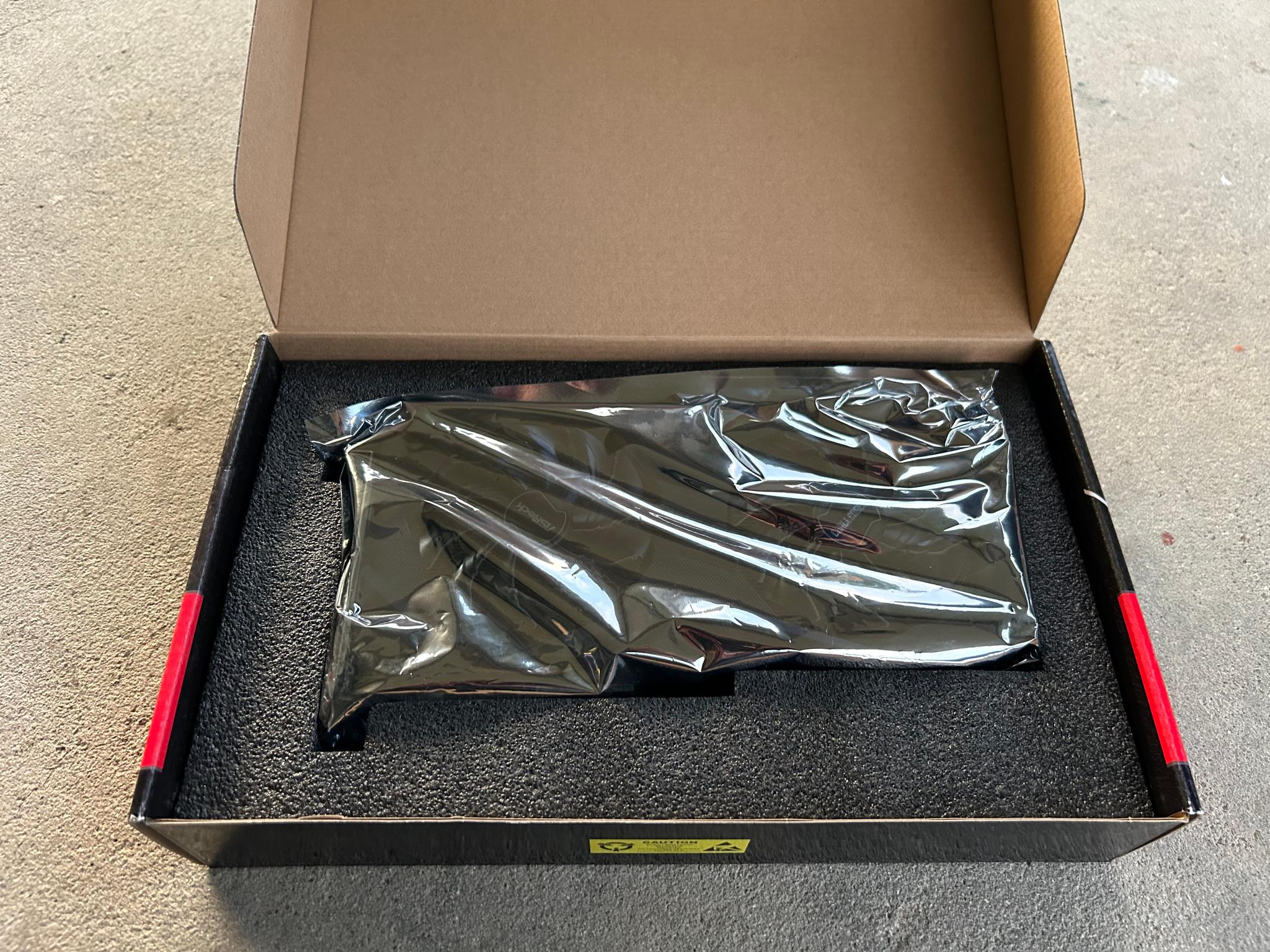 ASRock Challenger Radeon RX 6600