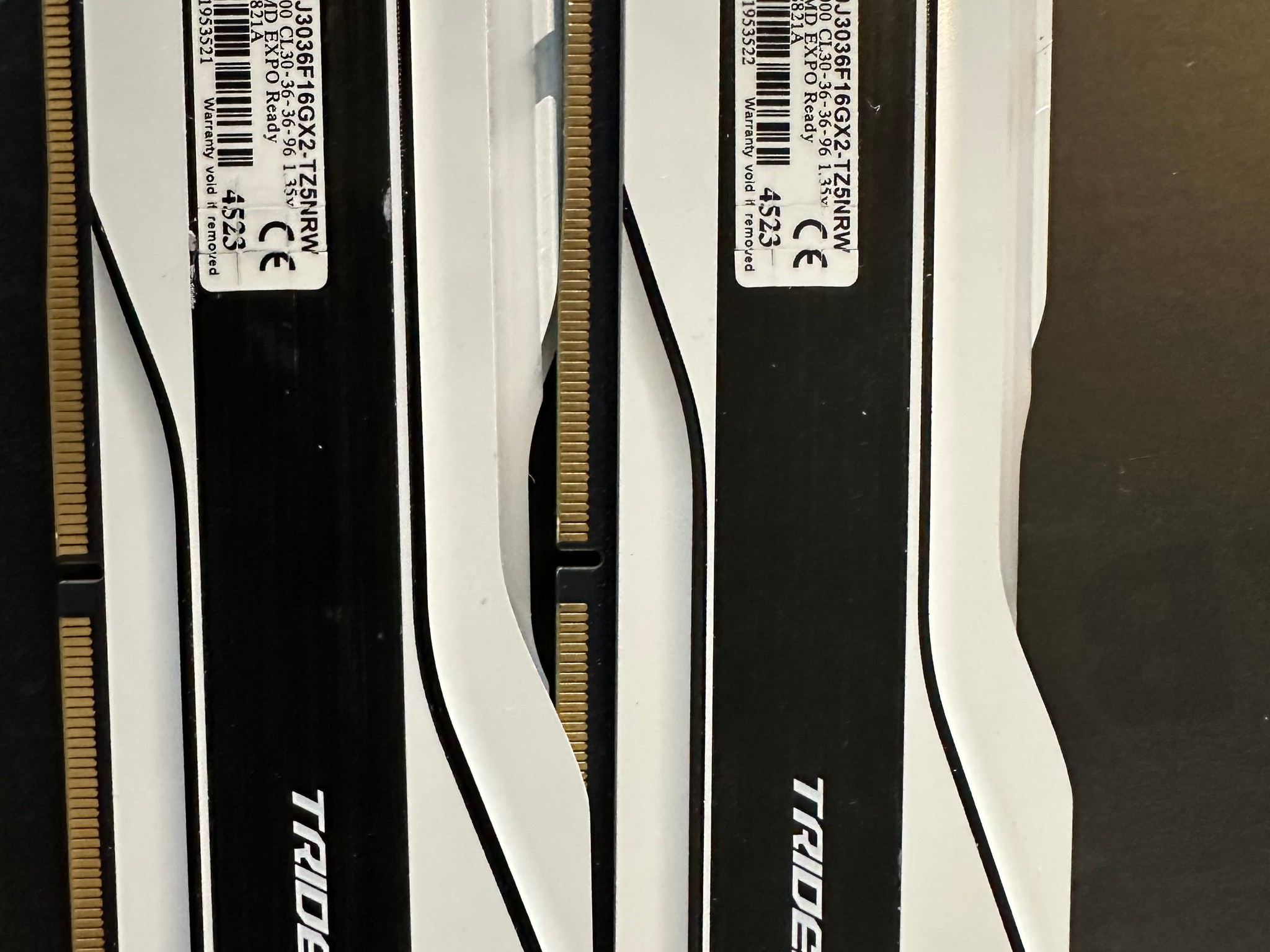 G.Skill Trident Z5 NEO RGB 32GB (2 x 16GB) DDR5 6000 CL30 RAM EXPO White