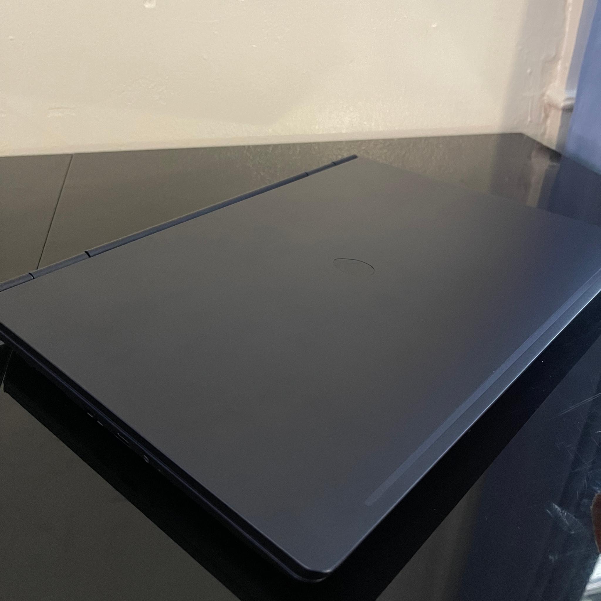 👽Alienware X16 Gaming laptop / RTX 5060 / I9 ultra 275HX 24-core/ 32gb DDR5/ 1TB NVMe🛸