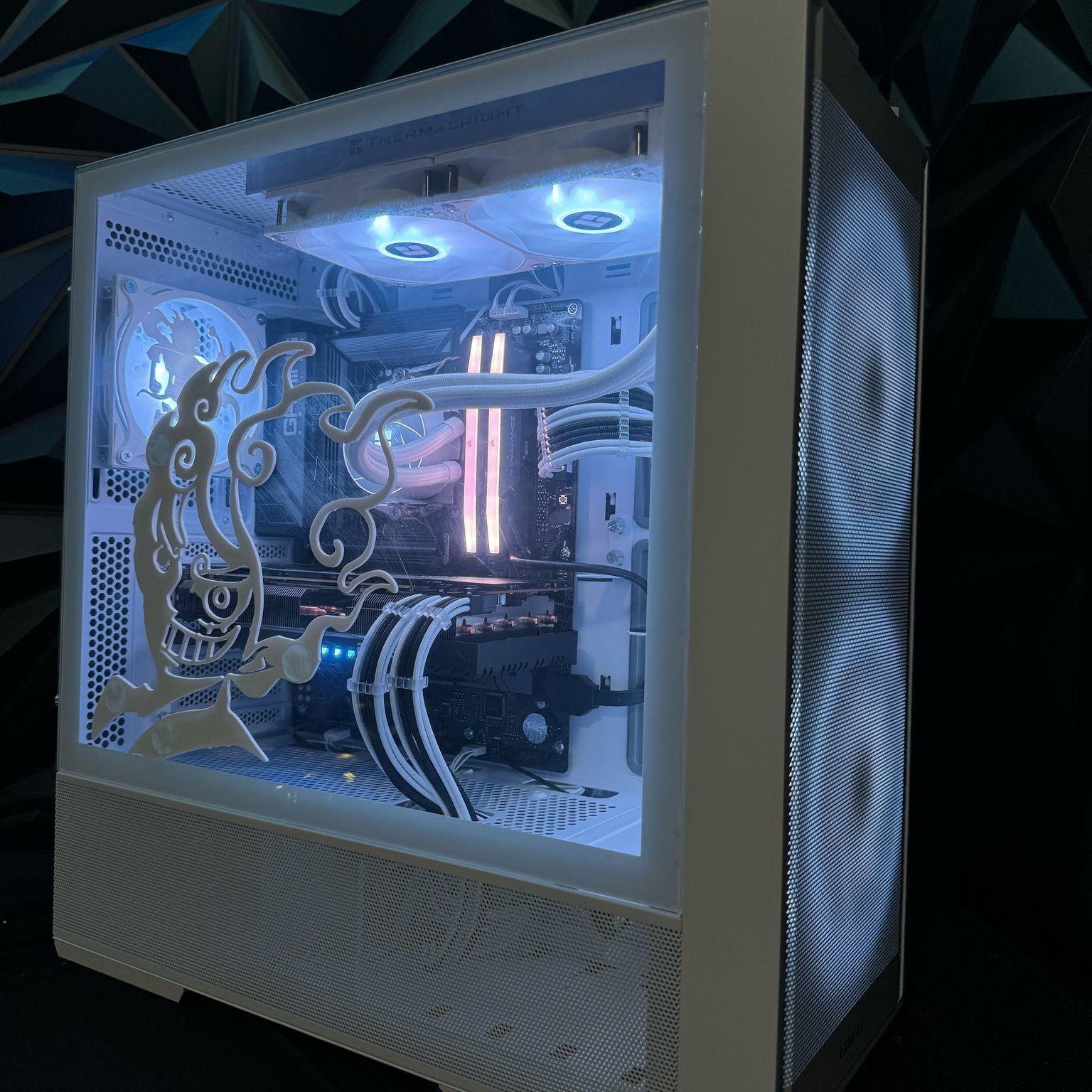 🏴‍☠️Luffy Gear 77 🏴‍☠️ Ryzen 7 7700X | RX 7800XT|32 GB DDR5| 1.5 TB NVMe|