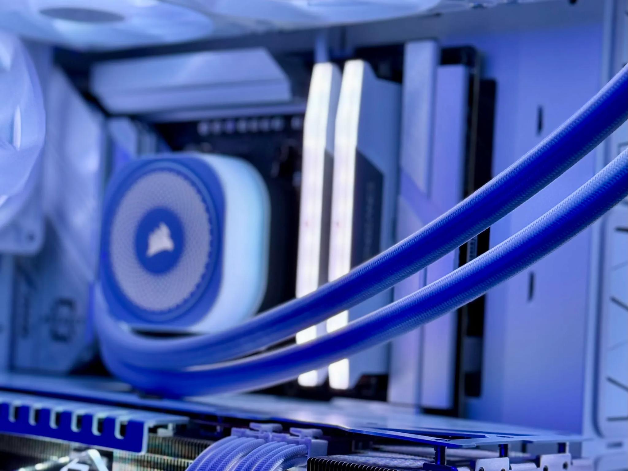 Corsair Dream Gaming PC ✨ 7900XT 20GB, Ryzen 7600X, 2TB M.2 SSD, 32GB RAM, Project ZERO MOBO, WIN11