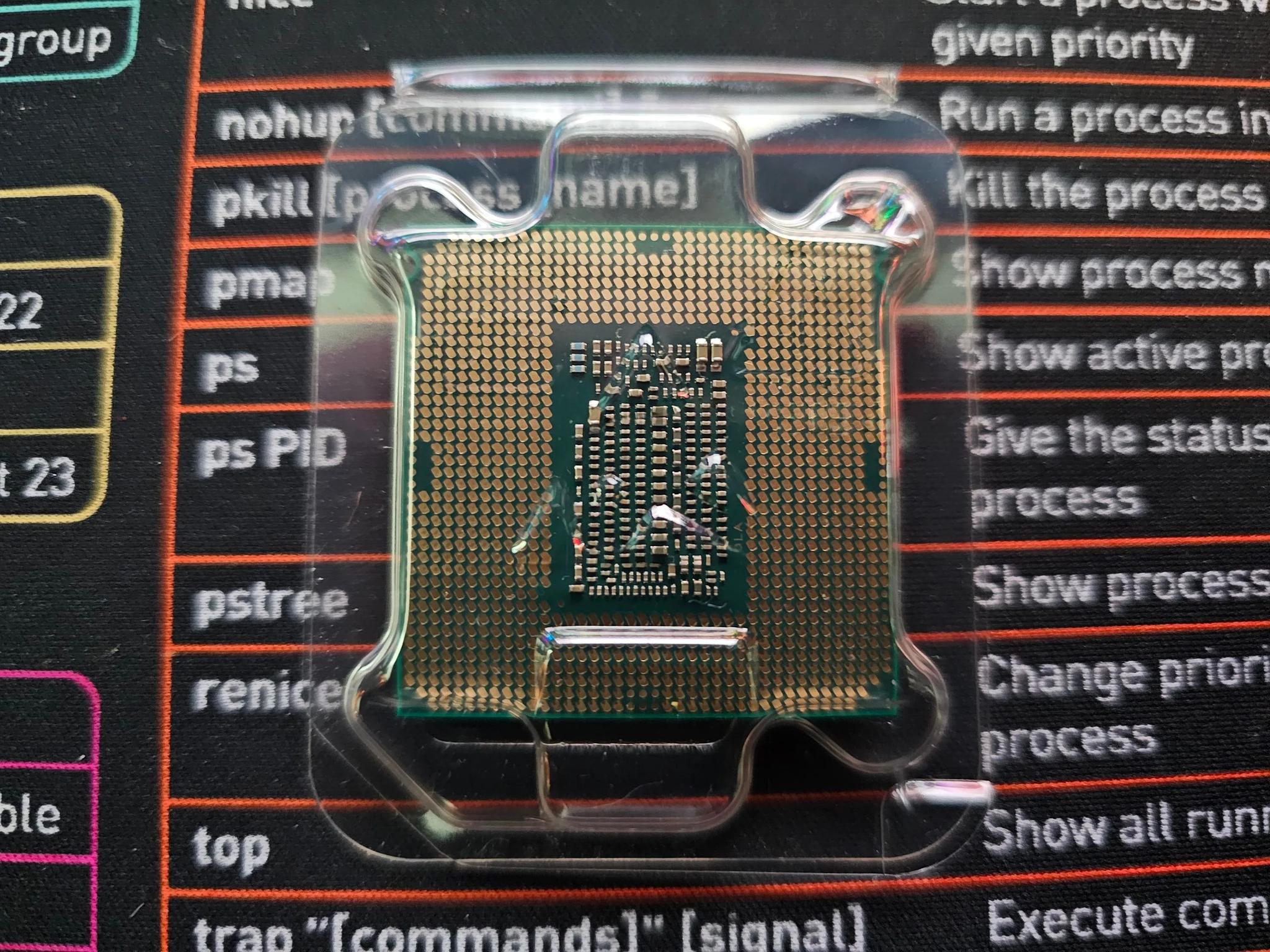 Intel Core i7-9700K Processor - 3.6GHz 8-Core LGA1151