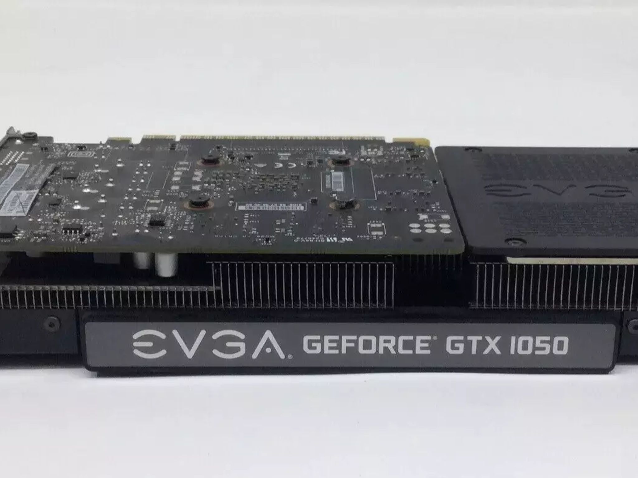 Gaming Graphics Card EVGA GeForce GTX 1050 SSC GAMING, 2GB 02G-P4-6154-rx