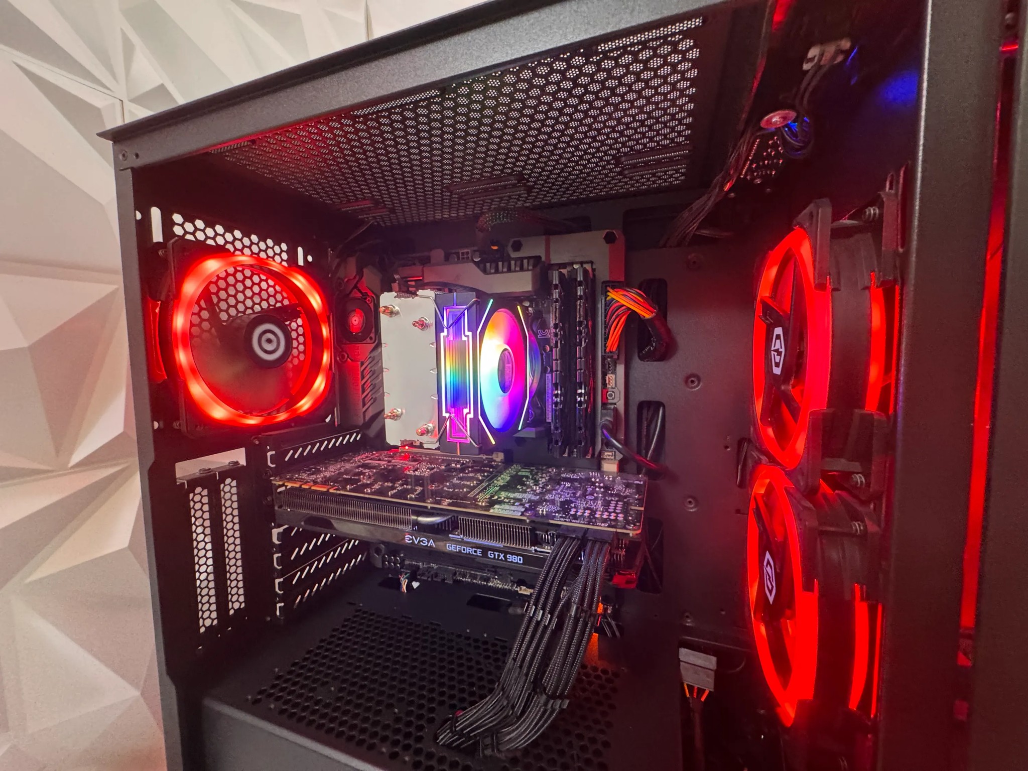 Gaming PC | i7 + GTX 980 | 16GB RAM | 500GB SSD | WIFI + BT